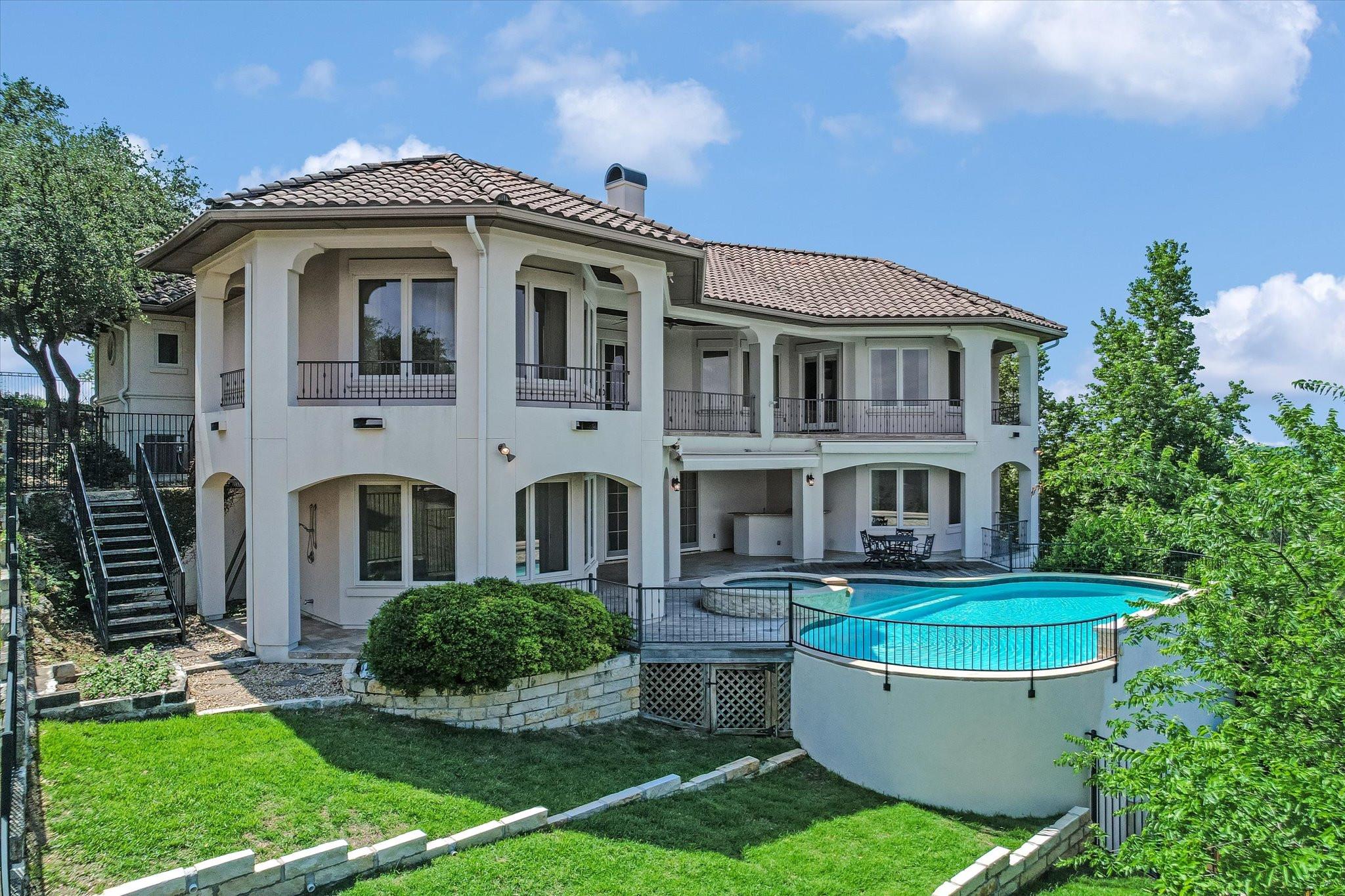 4400 River Place BLVD # 2