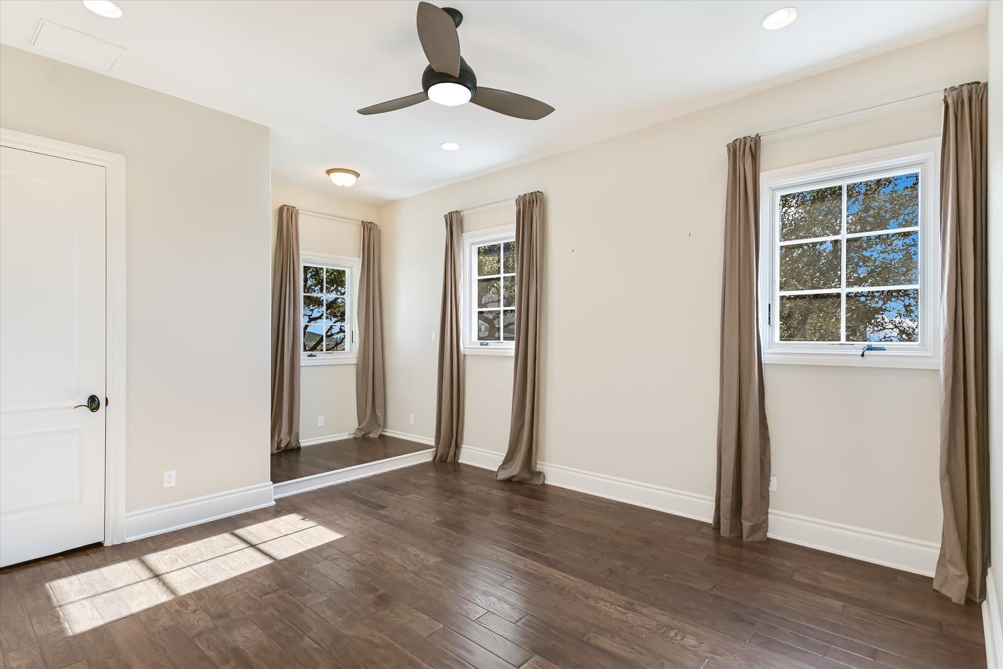 4400 River Place BLVD # 2