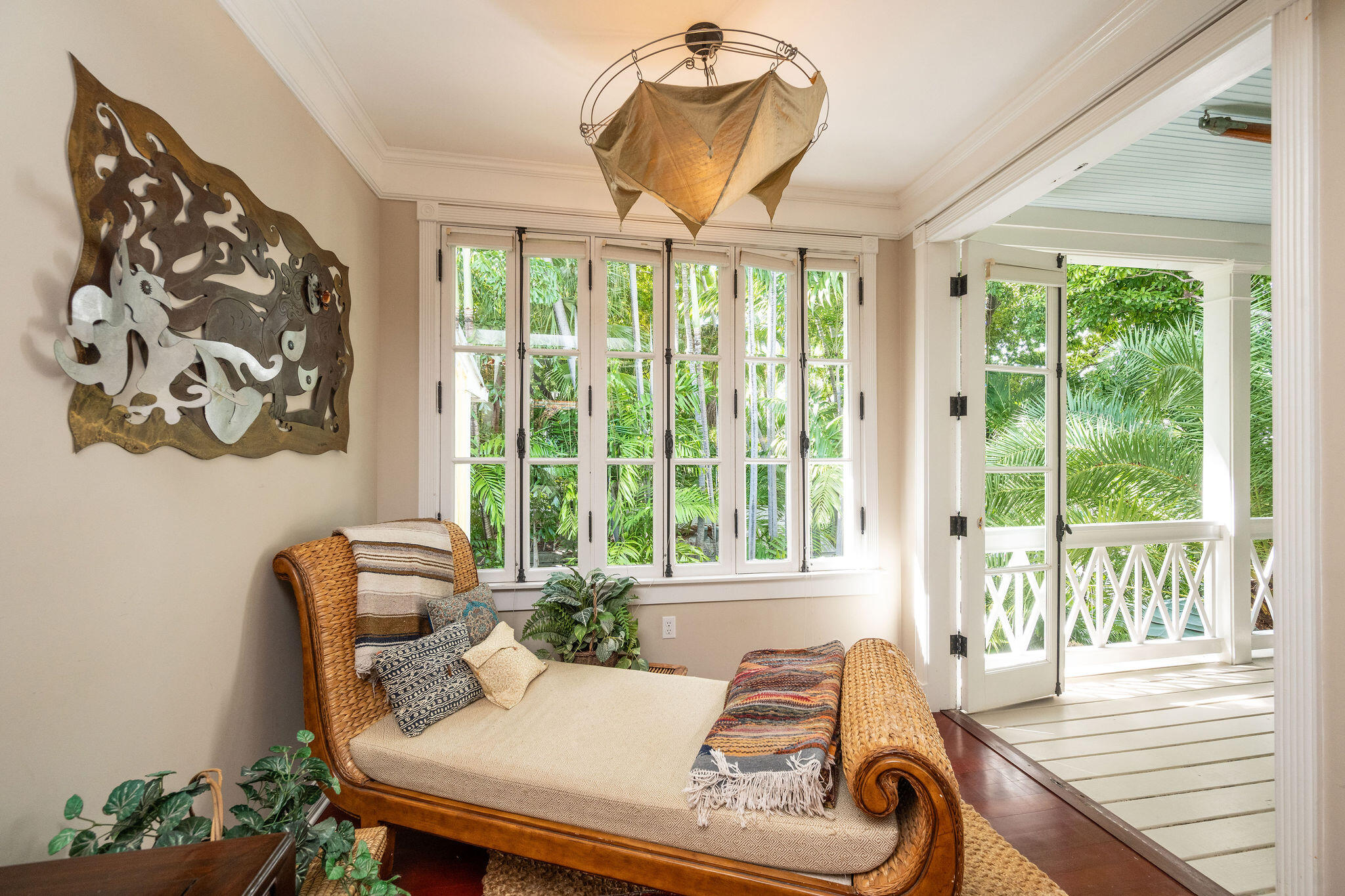 600 Elizabeth Street