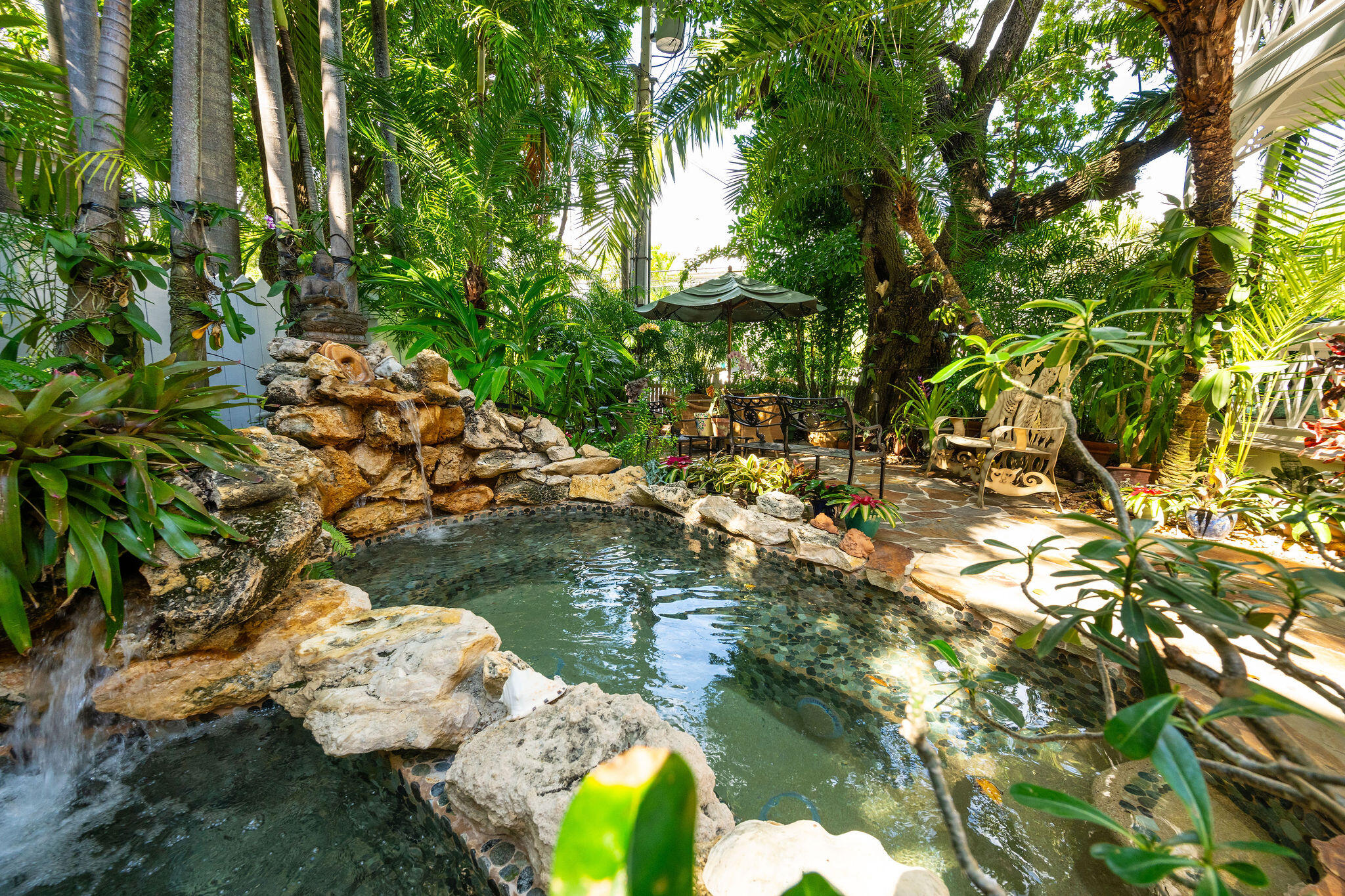 600 Elizabeth Street