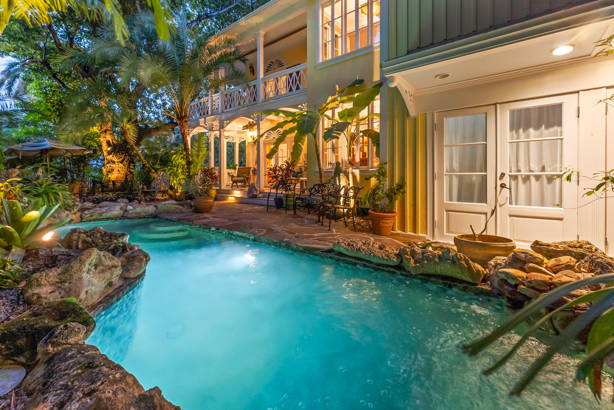 600 Elizabeth Street