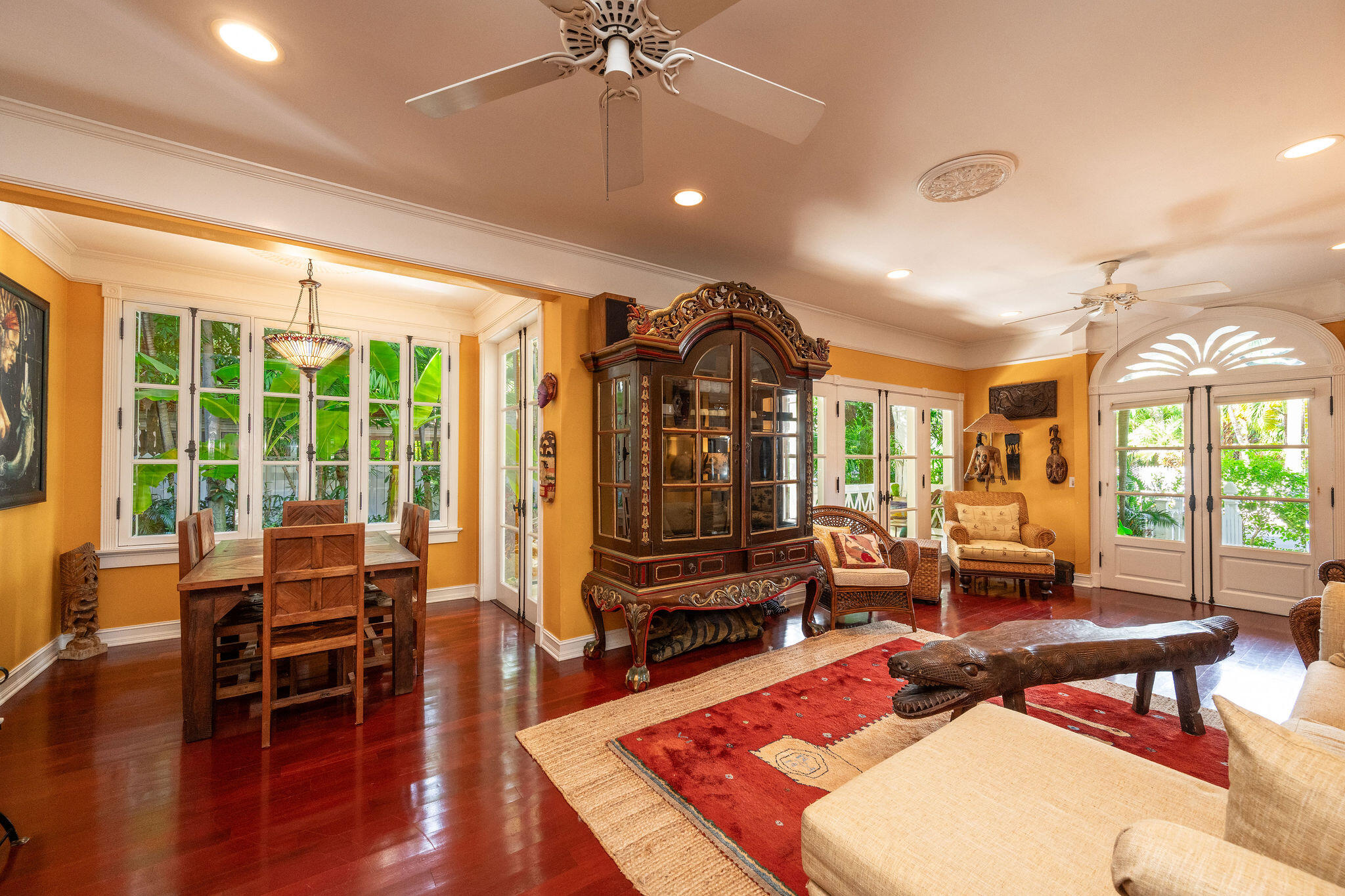 600 Elizabeth Street