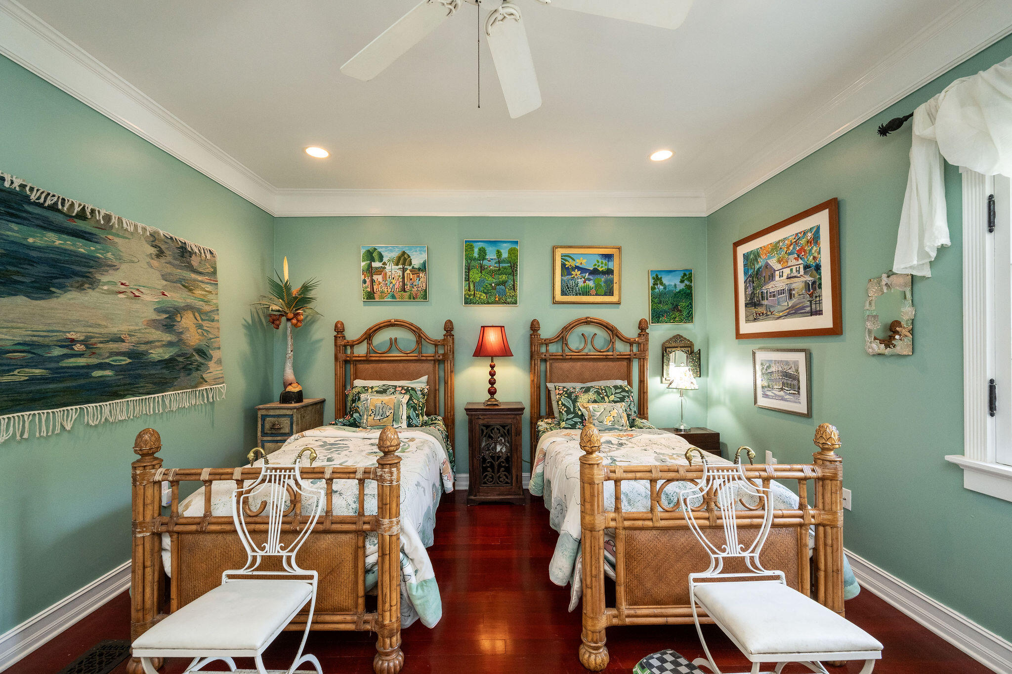 600 Elizabeth Street