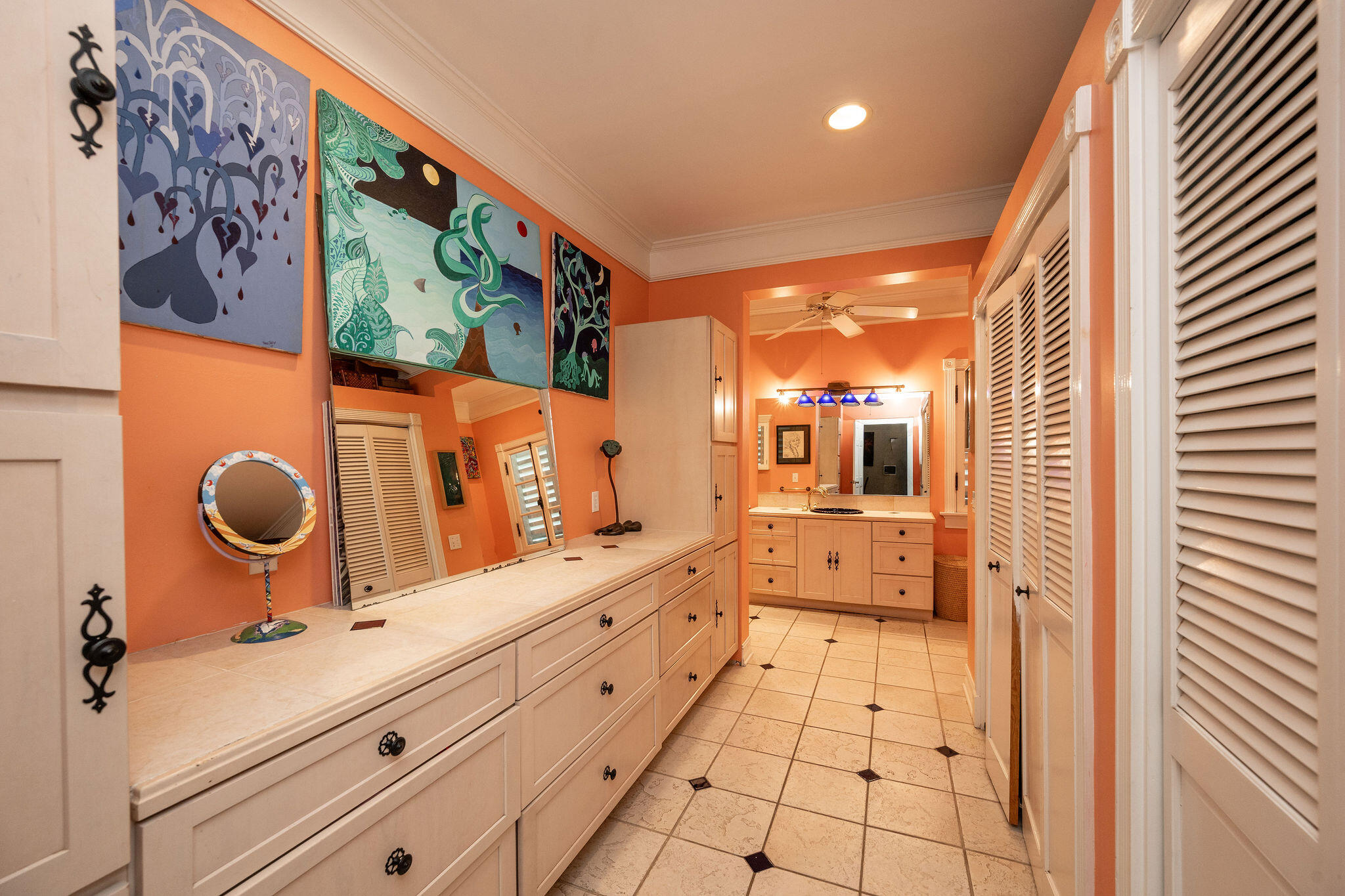 600 Elizabeth Street