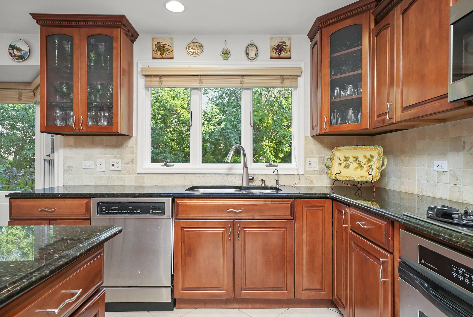 2503 Indian Ridge Drive