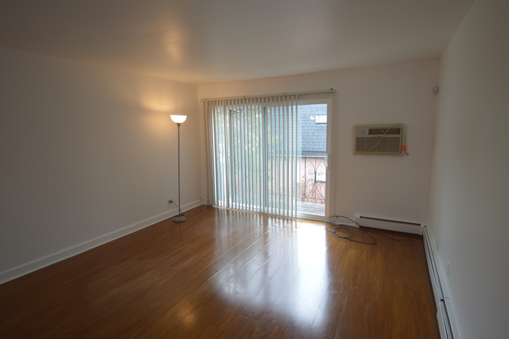 845 WESTMORELAND Drive Unit: 6
