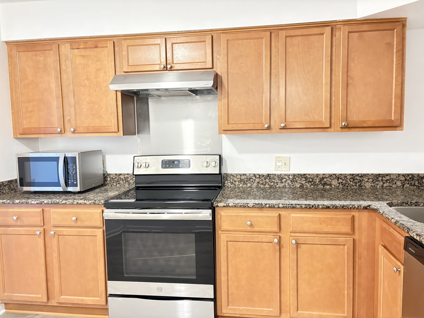 1104 castilian Court Unit: 109