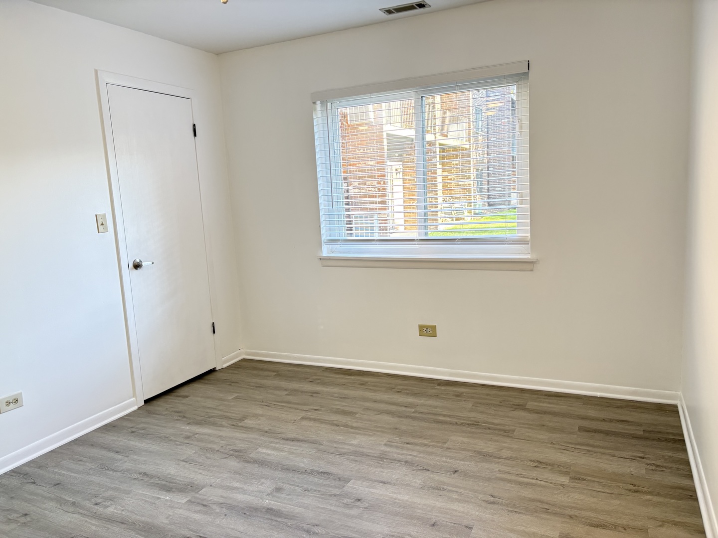 1104 castilian Court Unit: 109