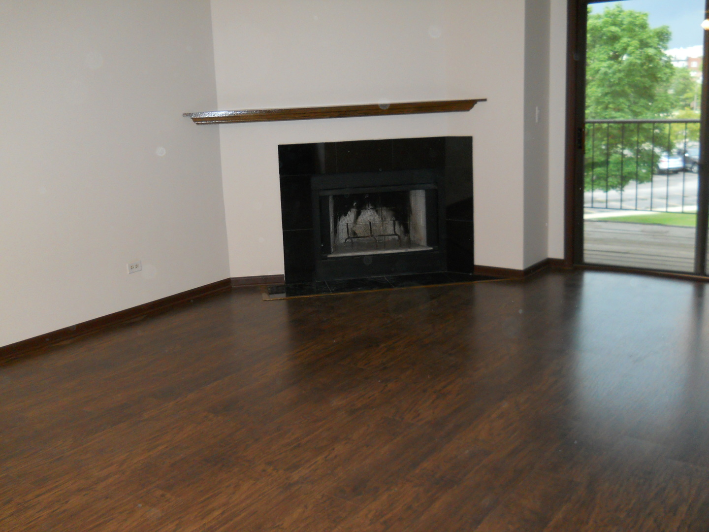 621 HAPSFIELD Avenue Unit: 202
