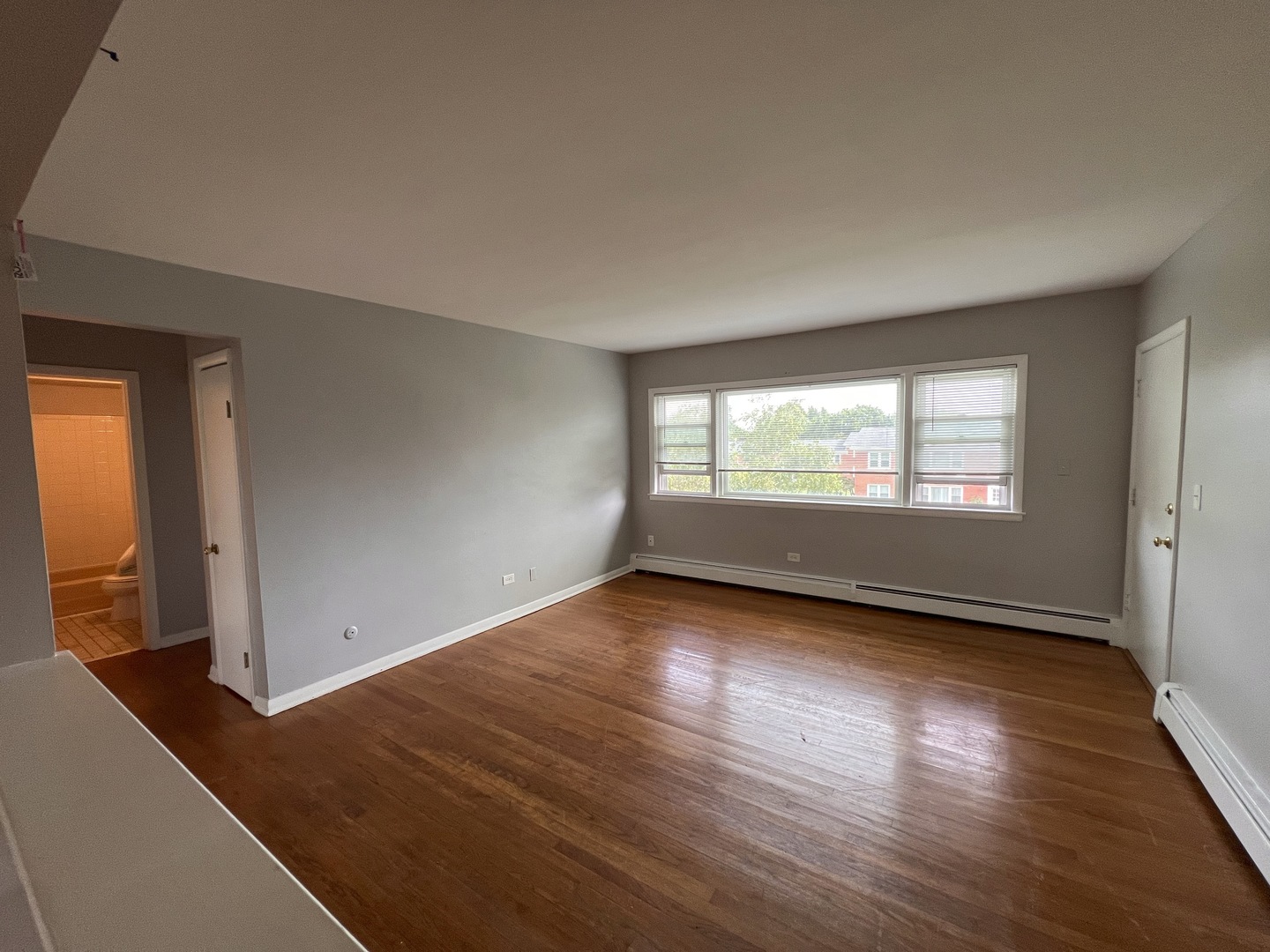 236 W Johnson Street Unit: 2E
