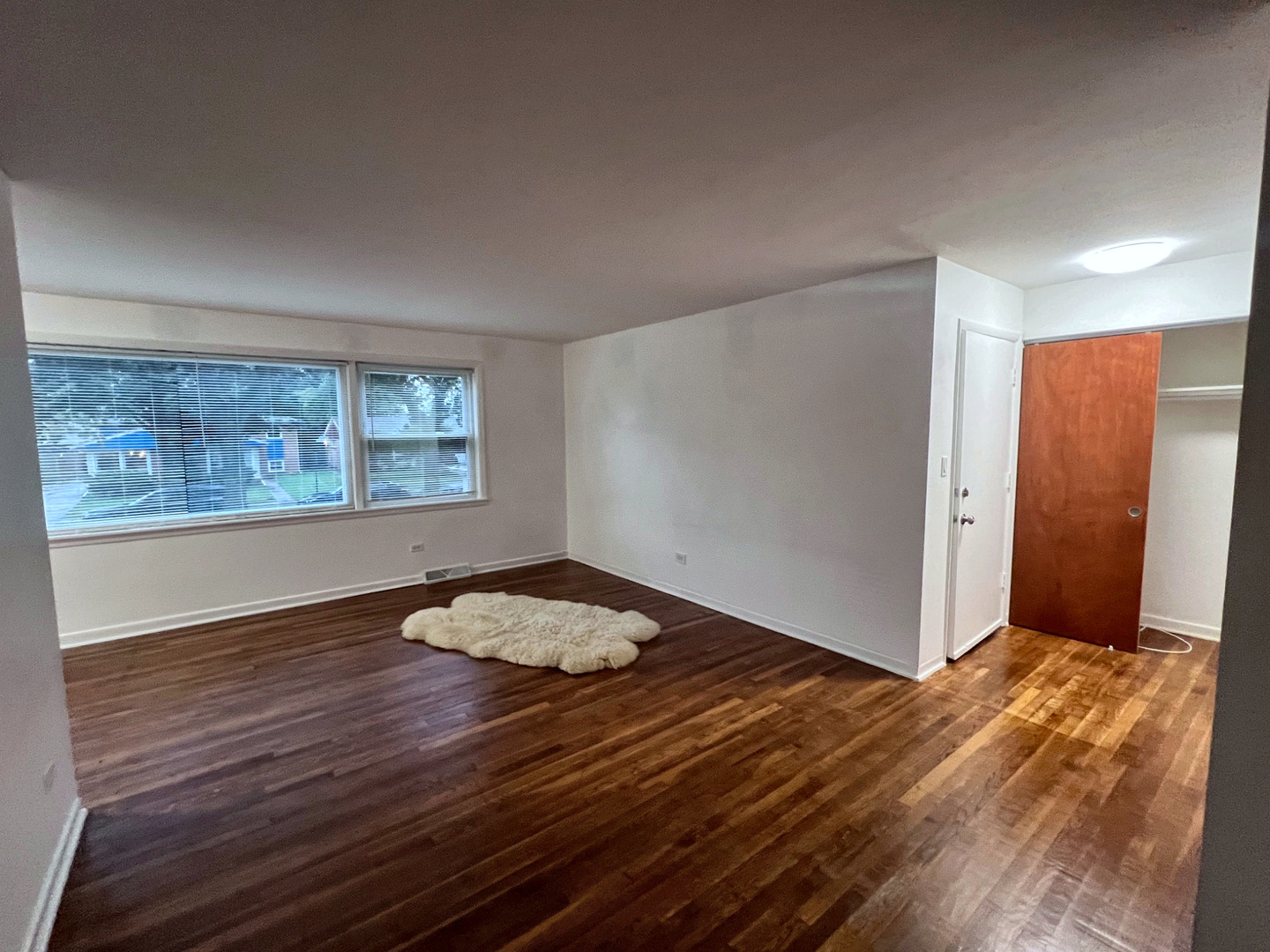 7216 W Crain Street Unit: 1