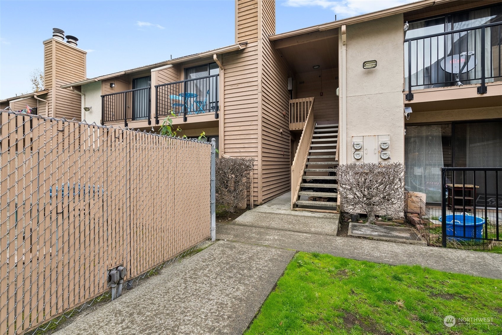 12434 Ambaum Blvd SW #209