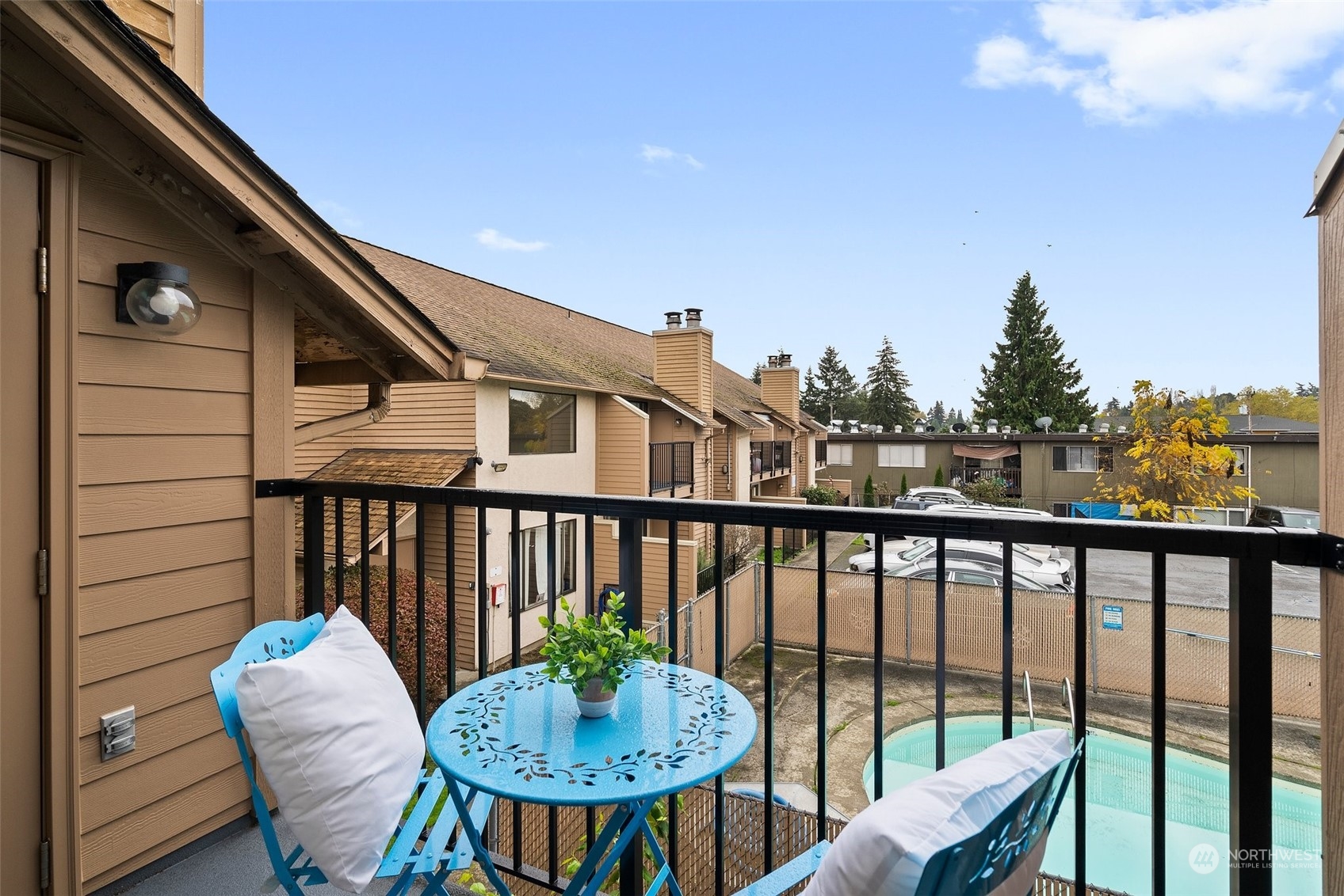 12434 Ambaum Blvd SW #209