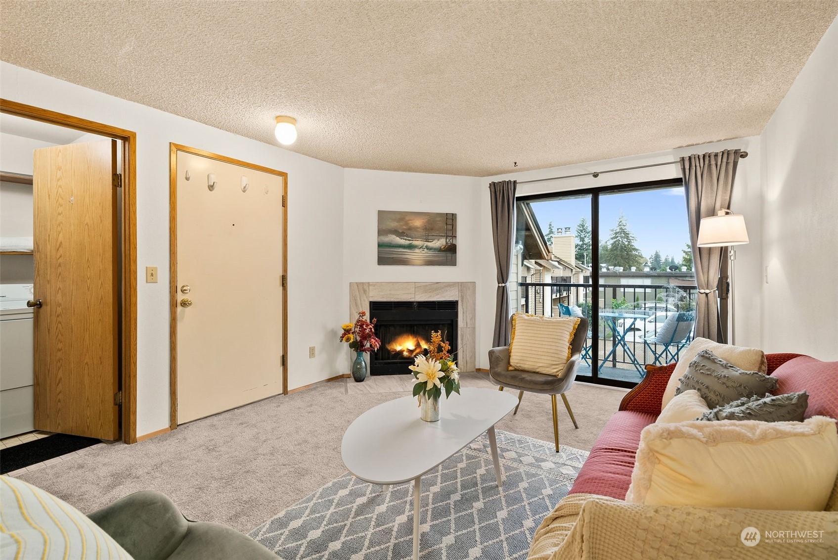 12434 Ambaum Blvd SW #209