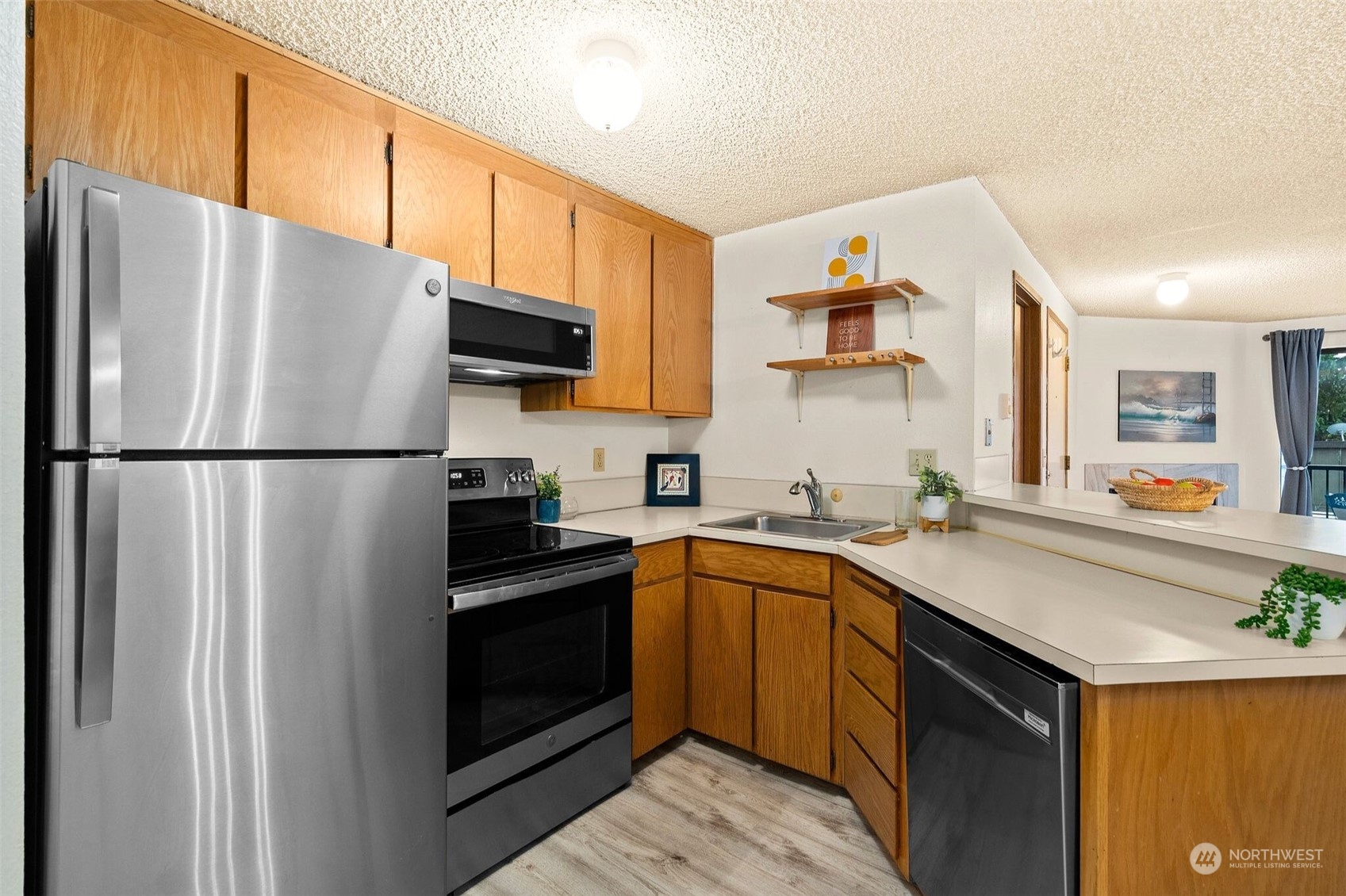 12434 Ambaum Blvd SW #209