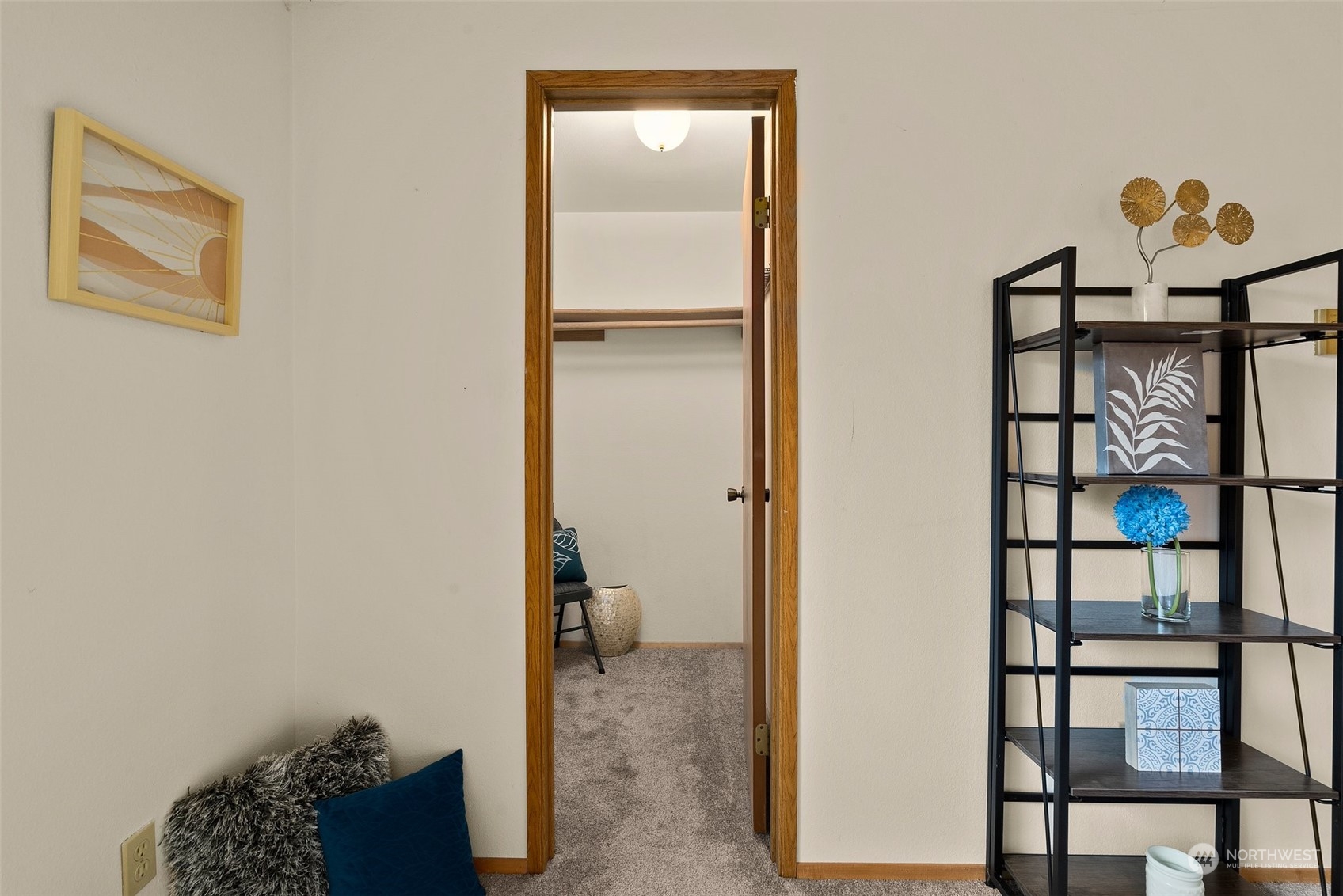 12434 Ambaum Blvd SW #209