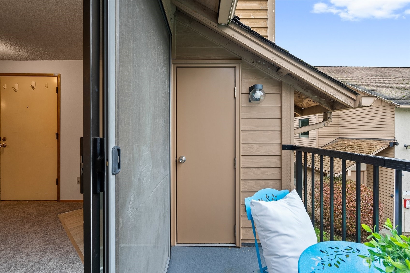 12434 Ambaum Blvd SW #209