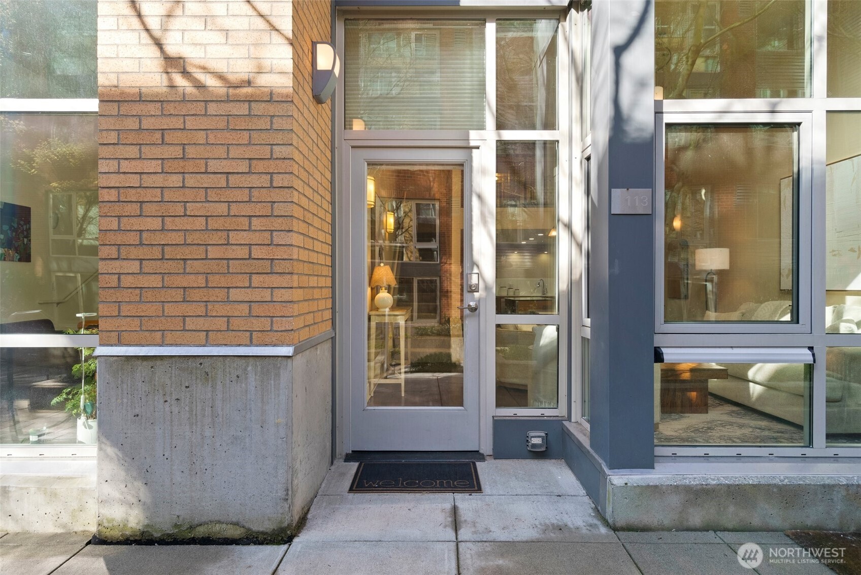 530 Broadway E Unit: 113