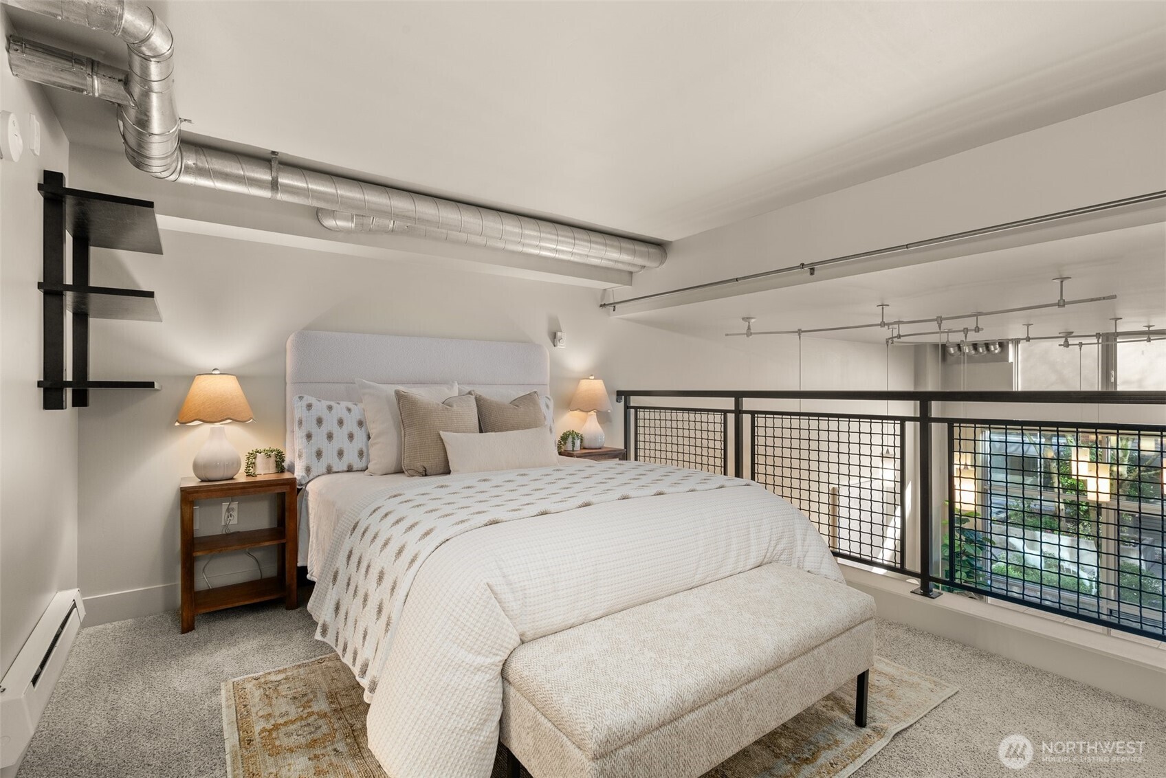 530 Broadway E Unit: 113