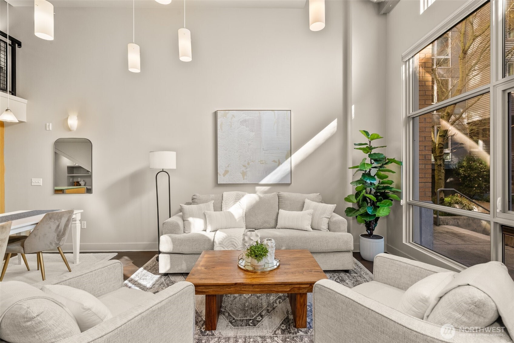 530 Broadway E Unit: 113