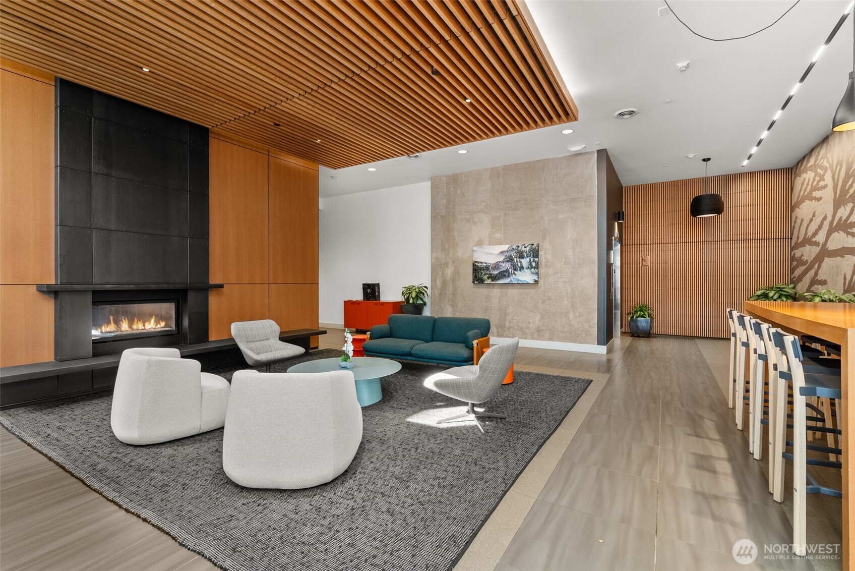 530 Broadway E Unit: 113