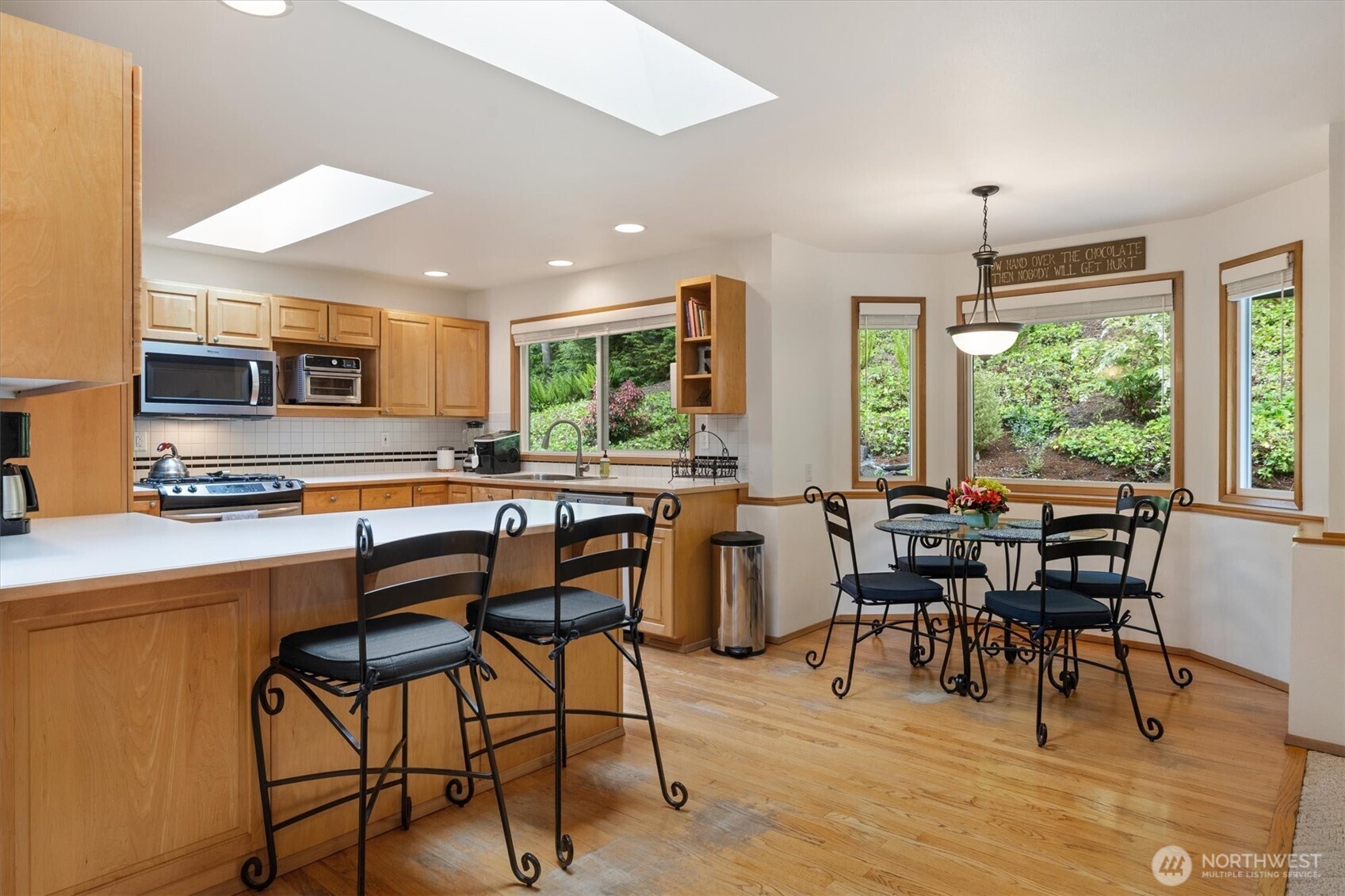 7123 NE 165th Street