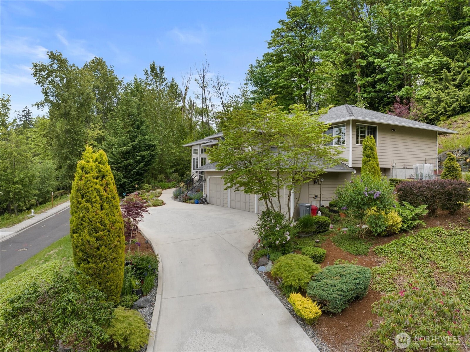 7123 NE 165th Street