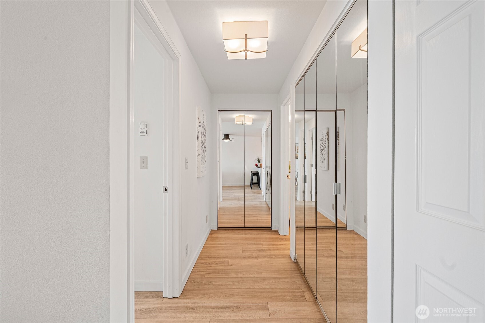 411 N 90th St Unit: 406