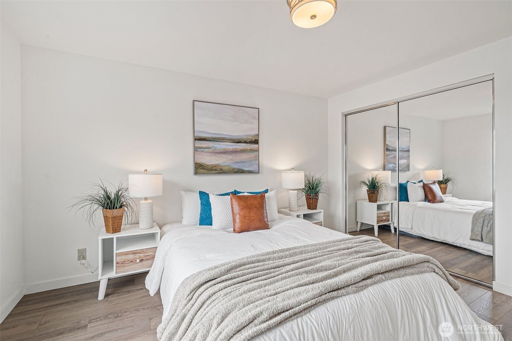 411 N 90th St Unit: 406