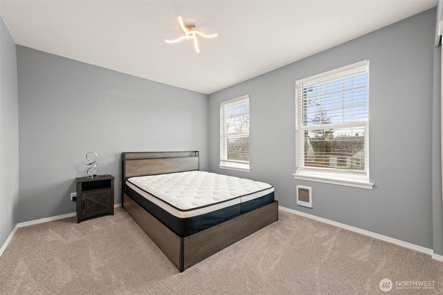 5401 S Cushman Avenue