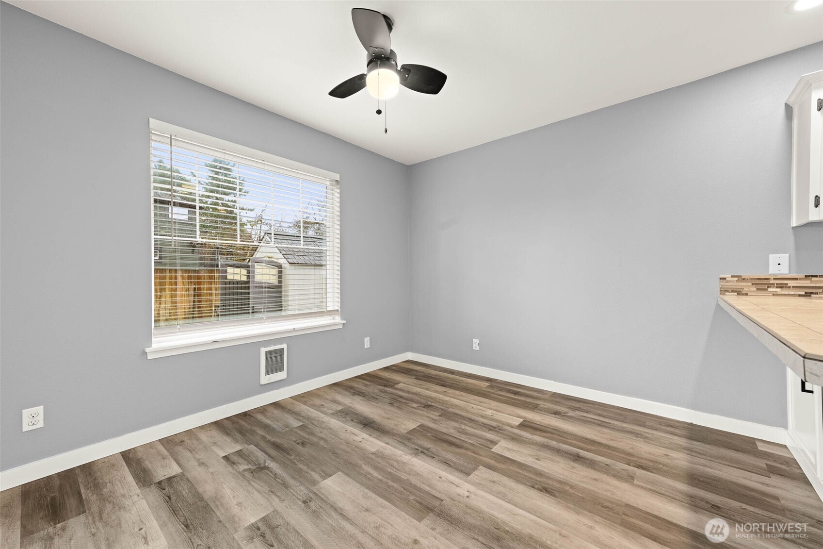 5401 S Cushman Avenue