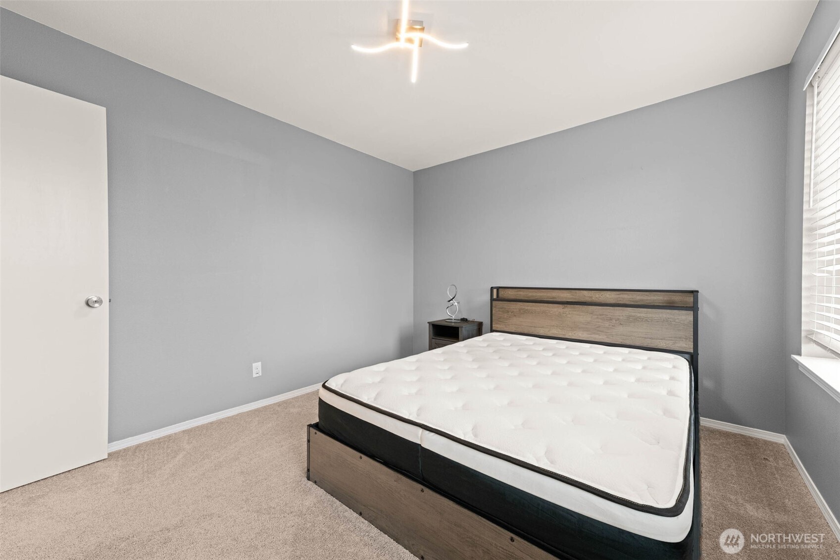 5401 S Cushman Avenue