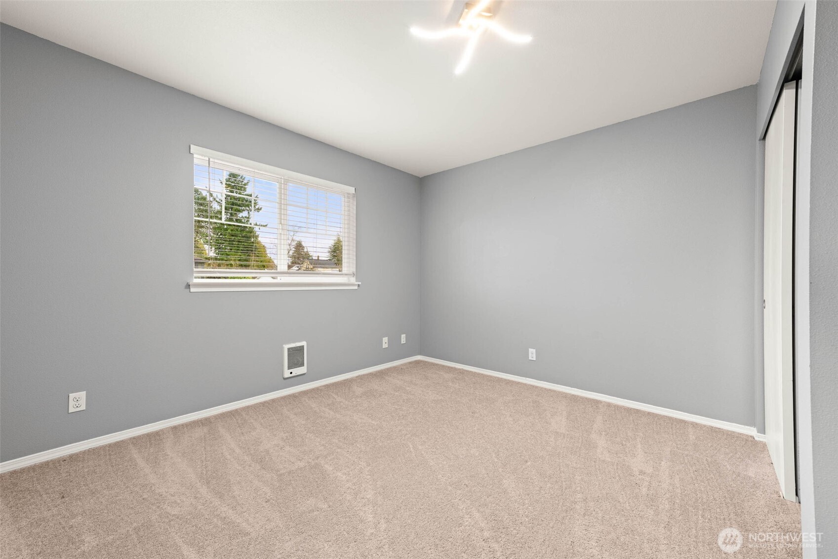 5401 S Cushman Avenue