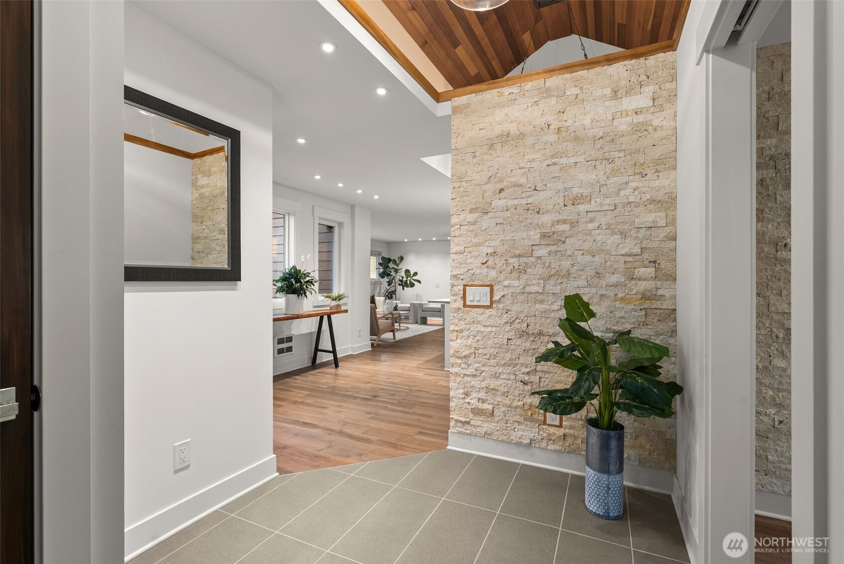 11642 Roseberg Ave S