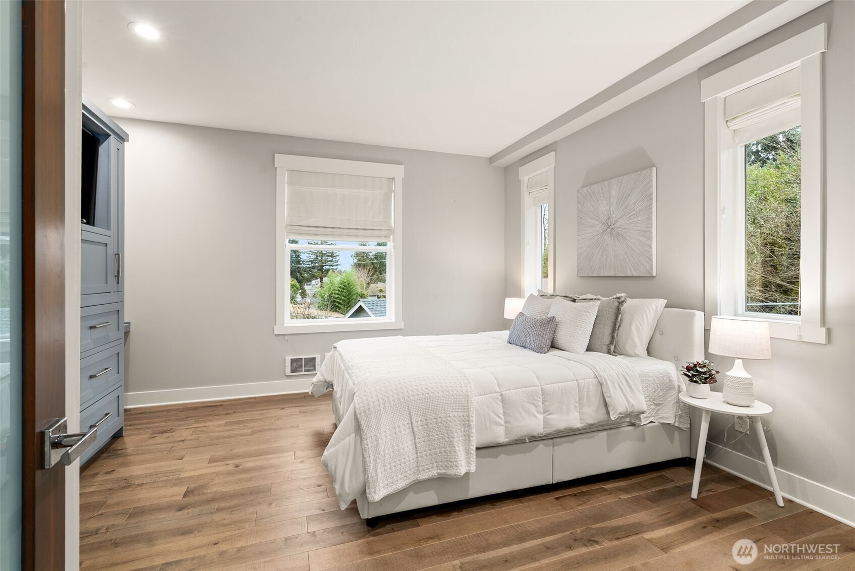 11642 Roseberg Ave S