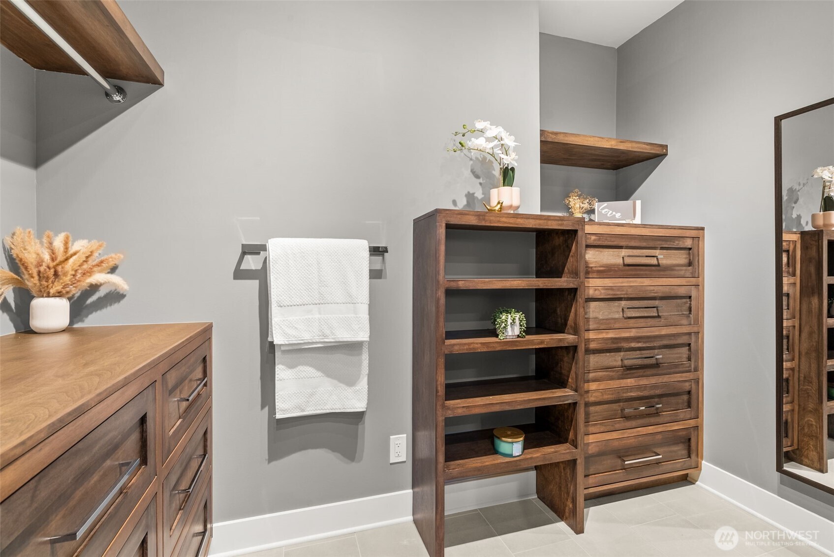 11642 Roseberg Ave S