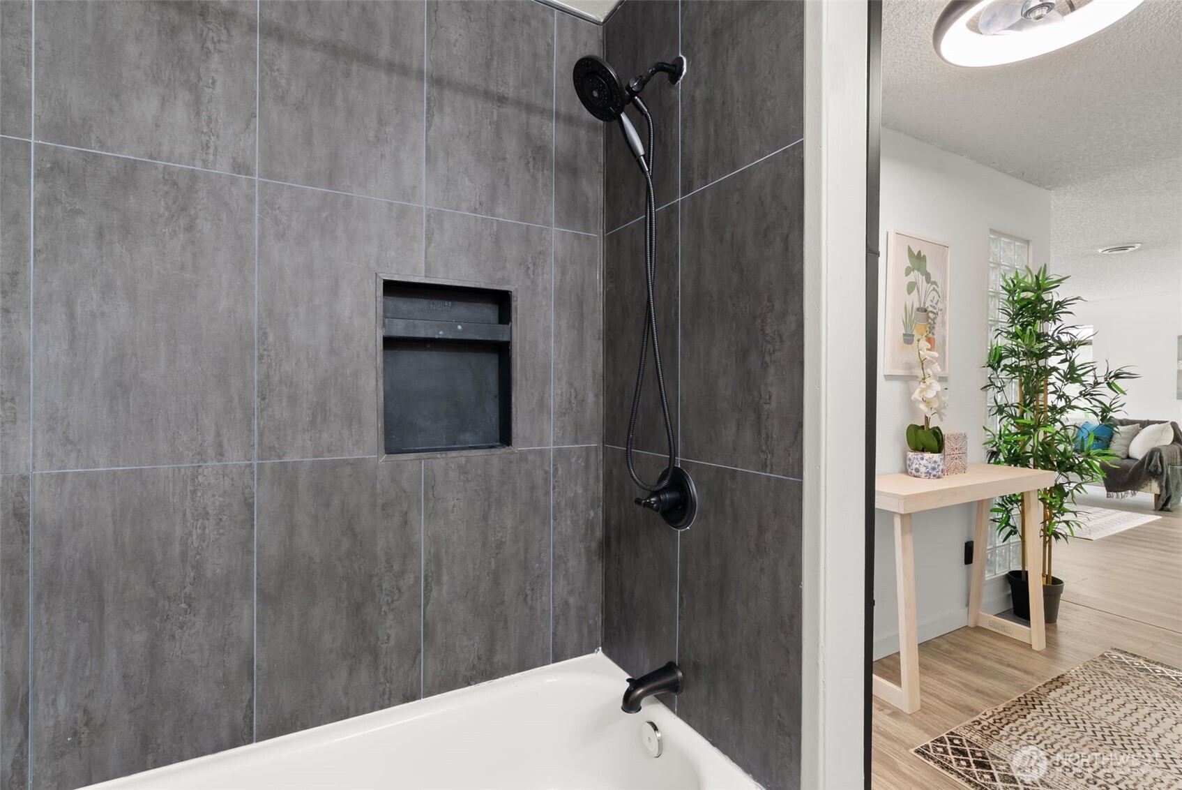 2409 S 222nd Unit: B14