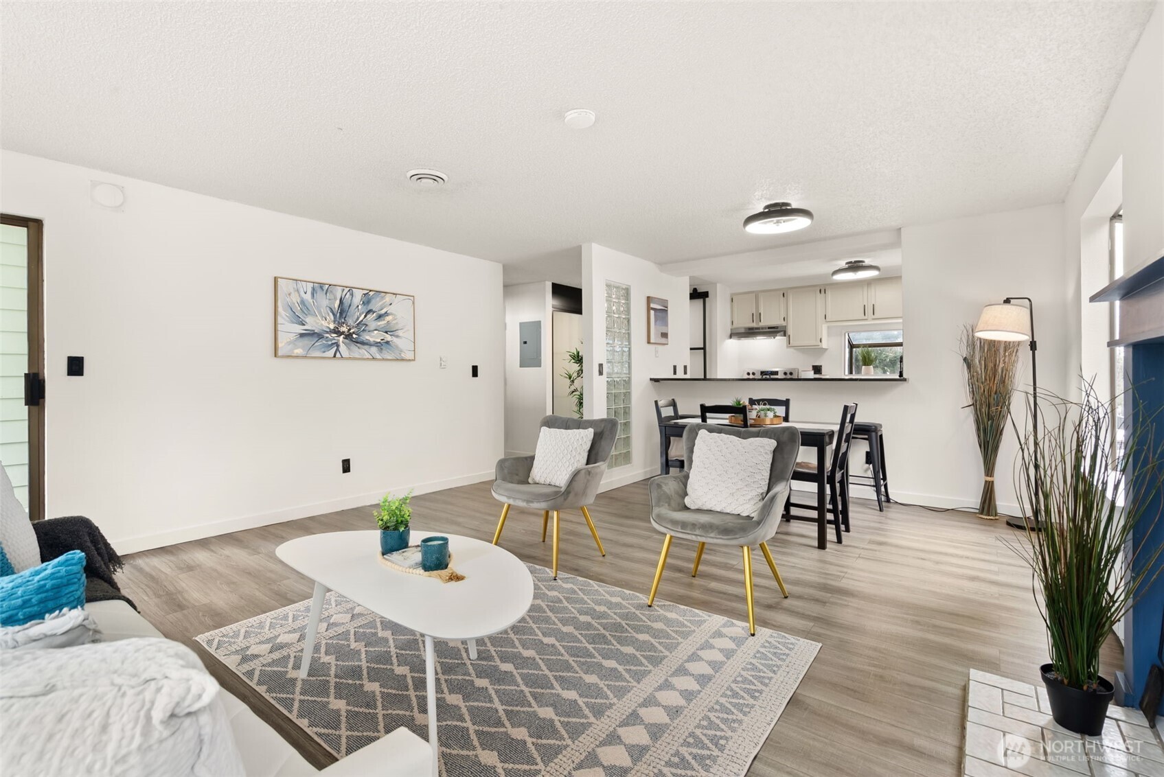 2409 S 222nd Unit: B14