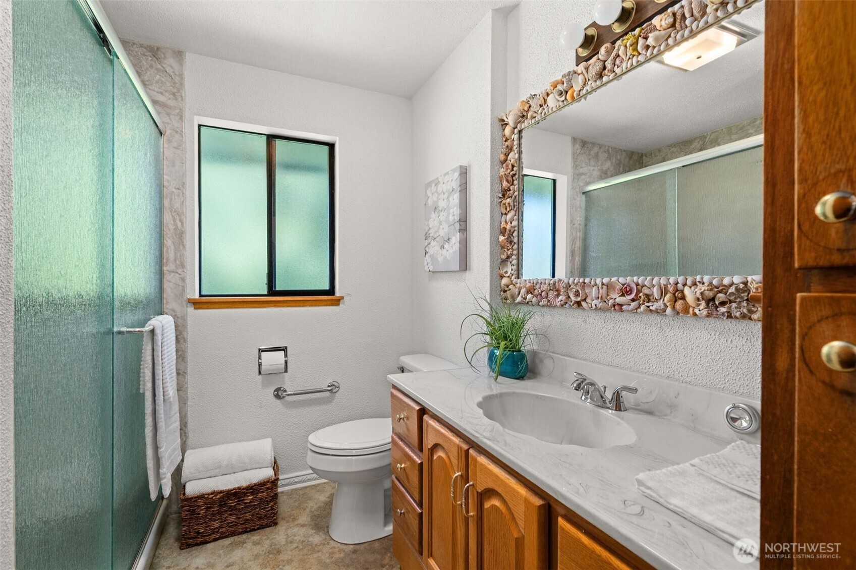 2426 S 142nd