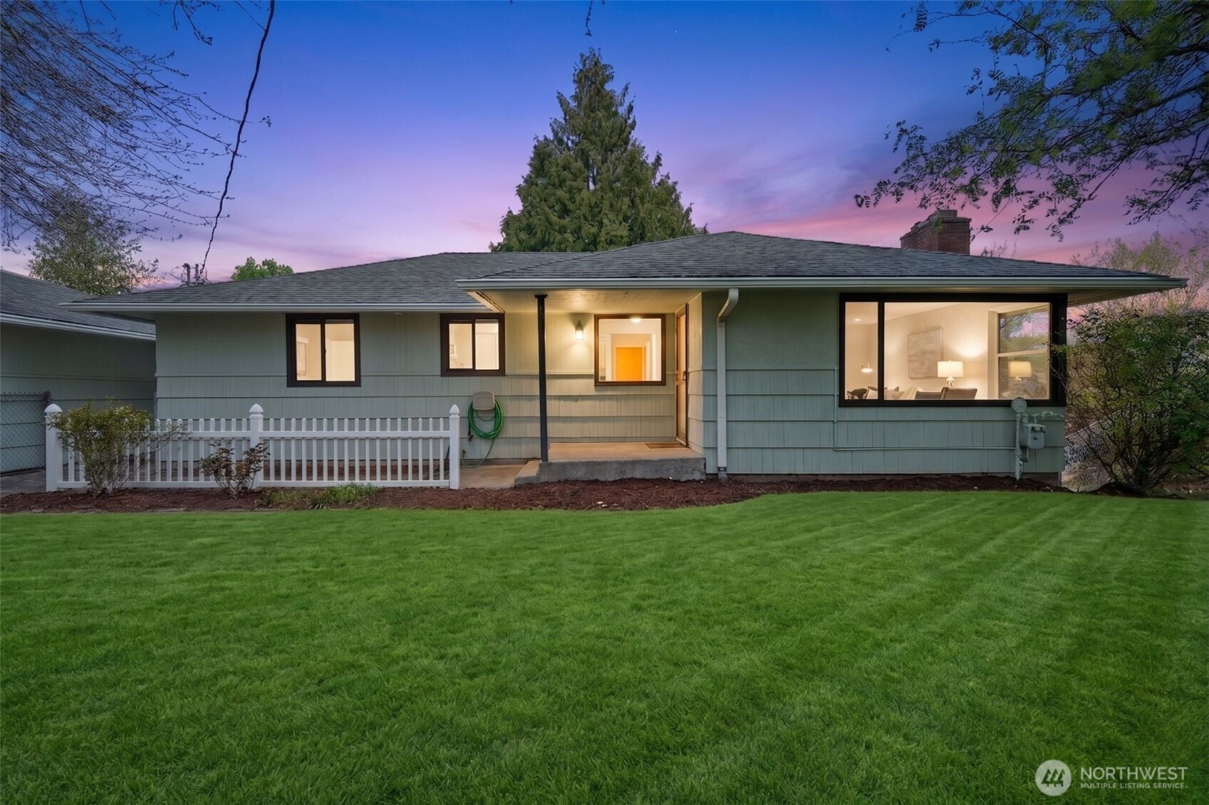 2426 S 142nd