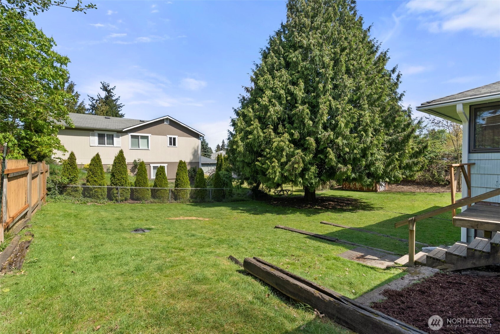 2426 S 142nd