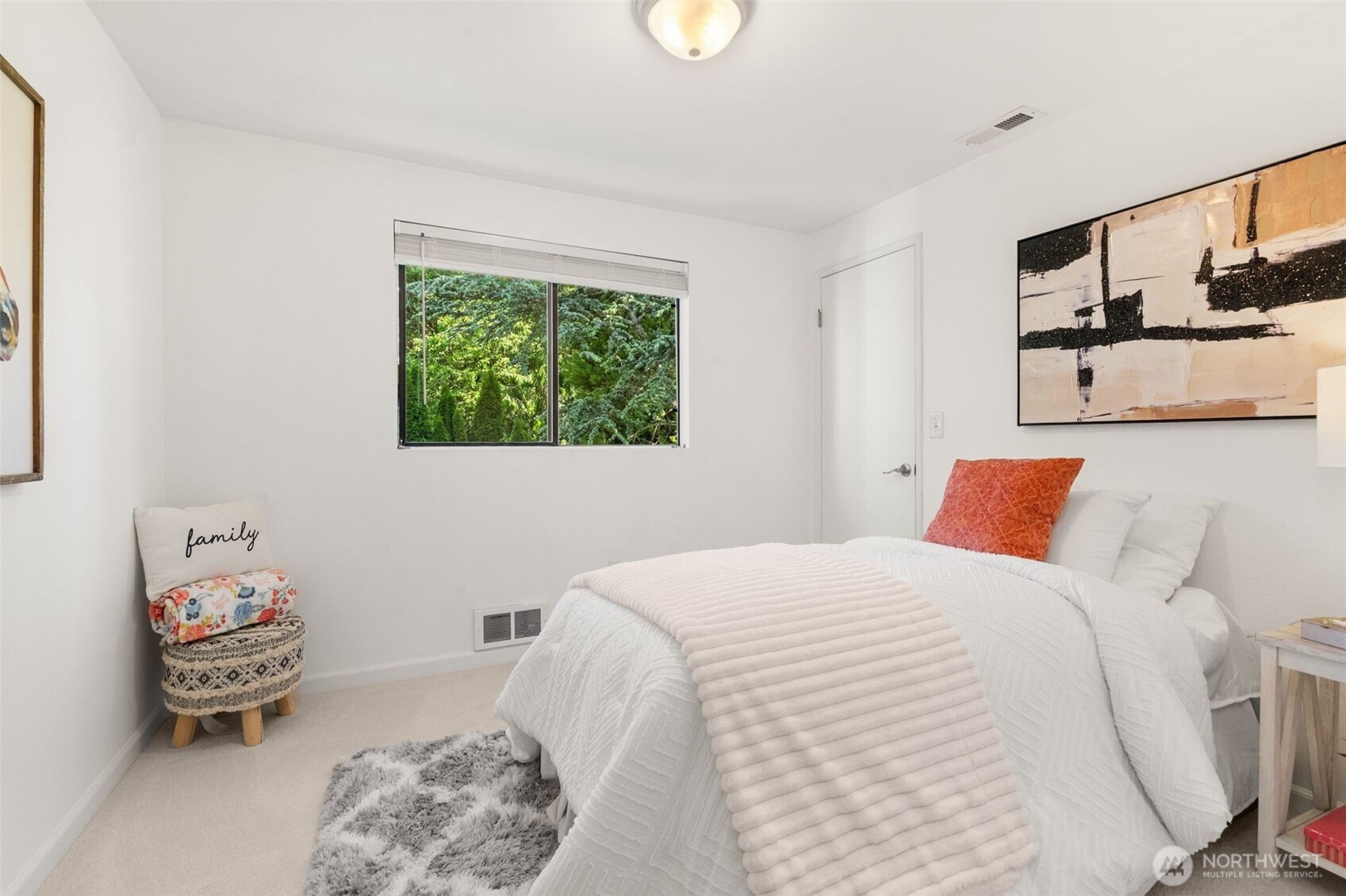 1116 NE 150th Court