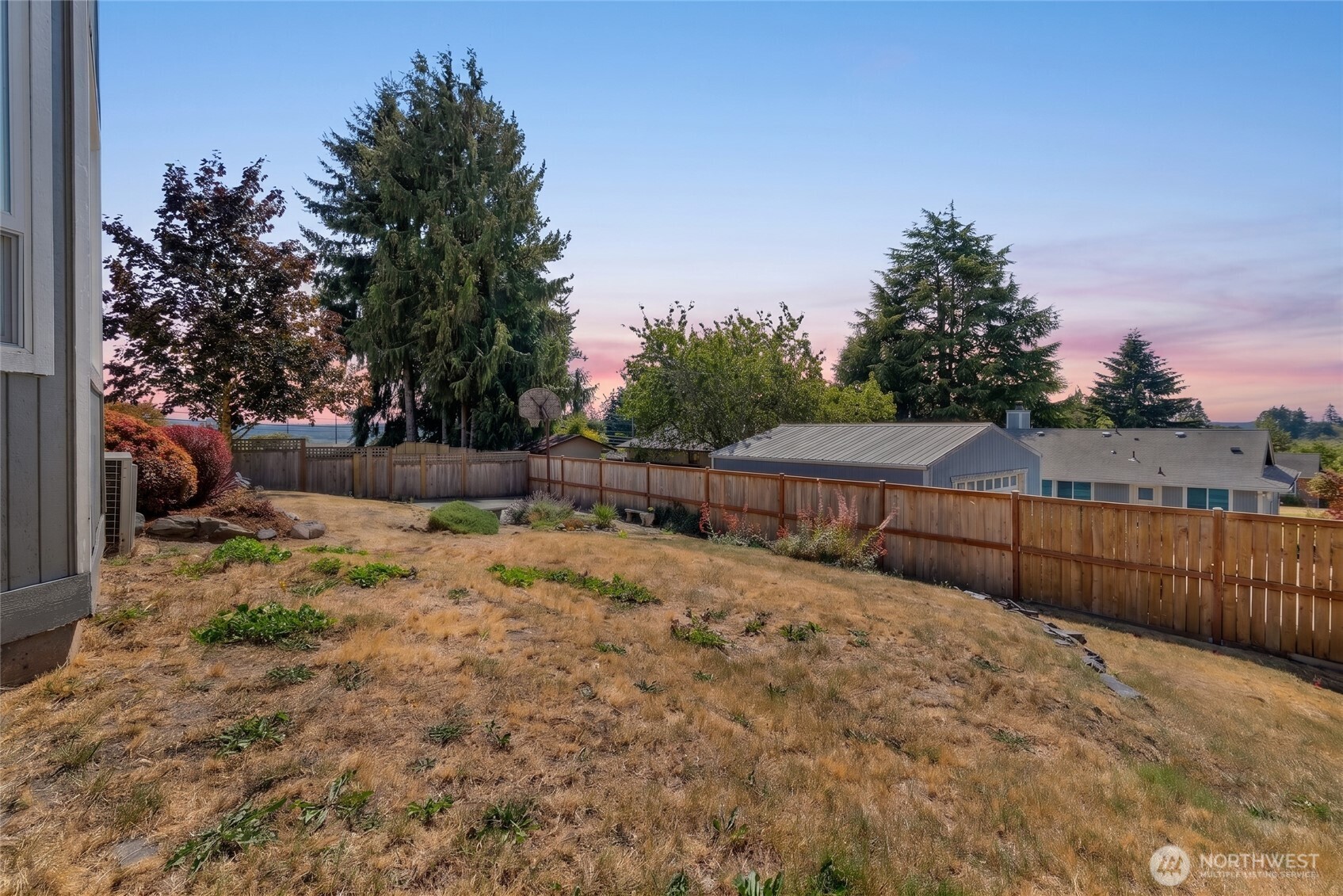 4908 22nd Avenue NE