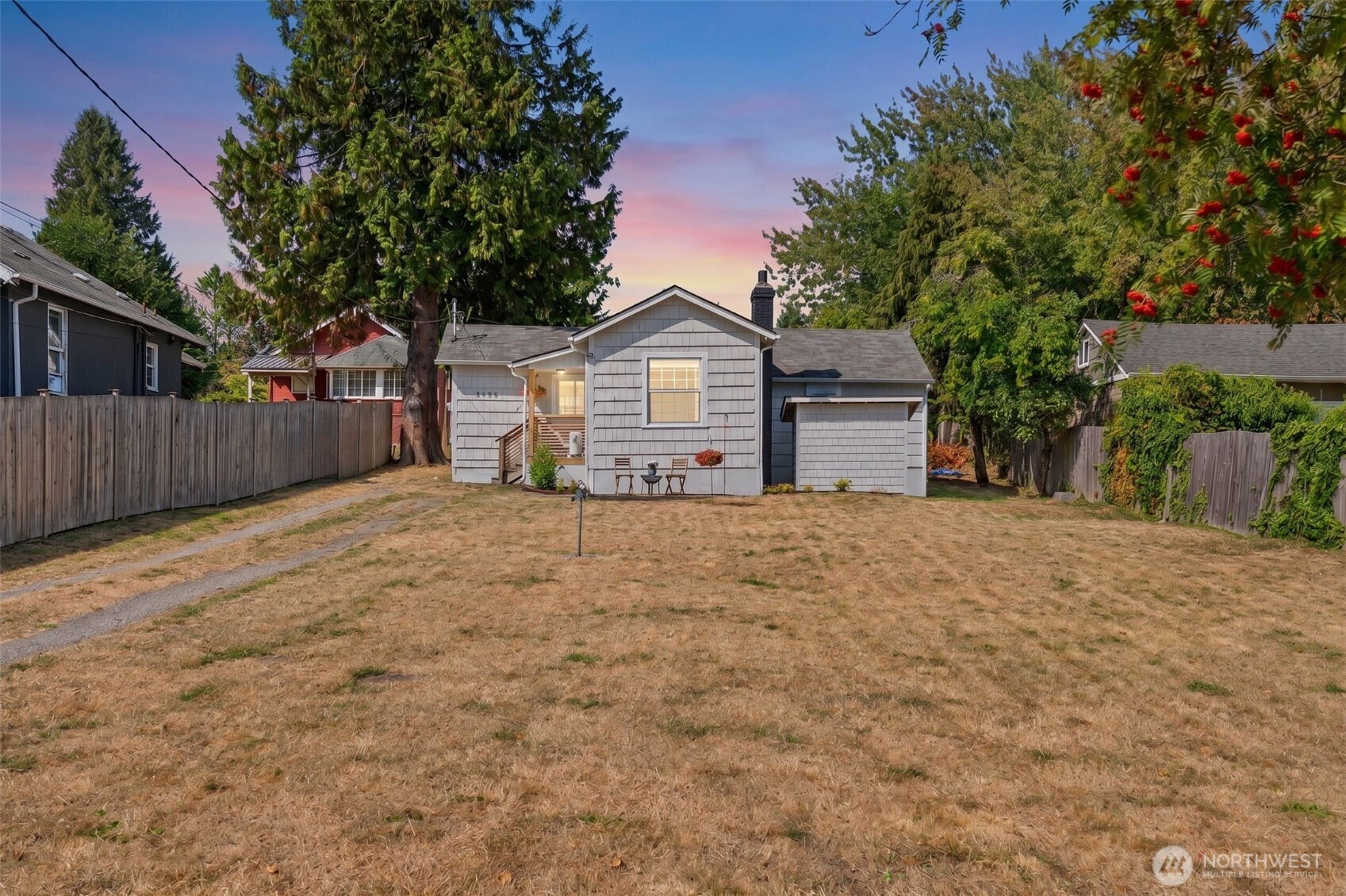 8143 10th Avenue SW
