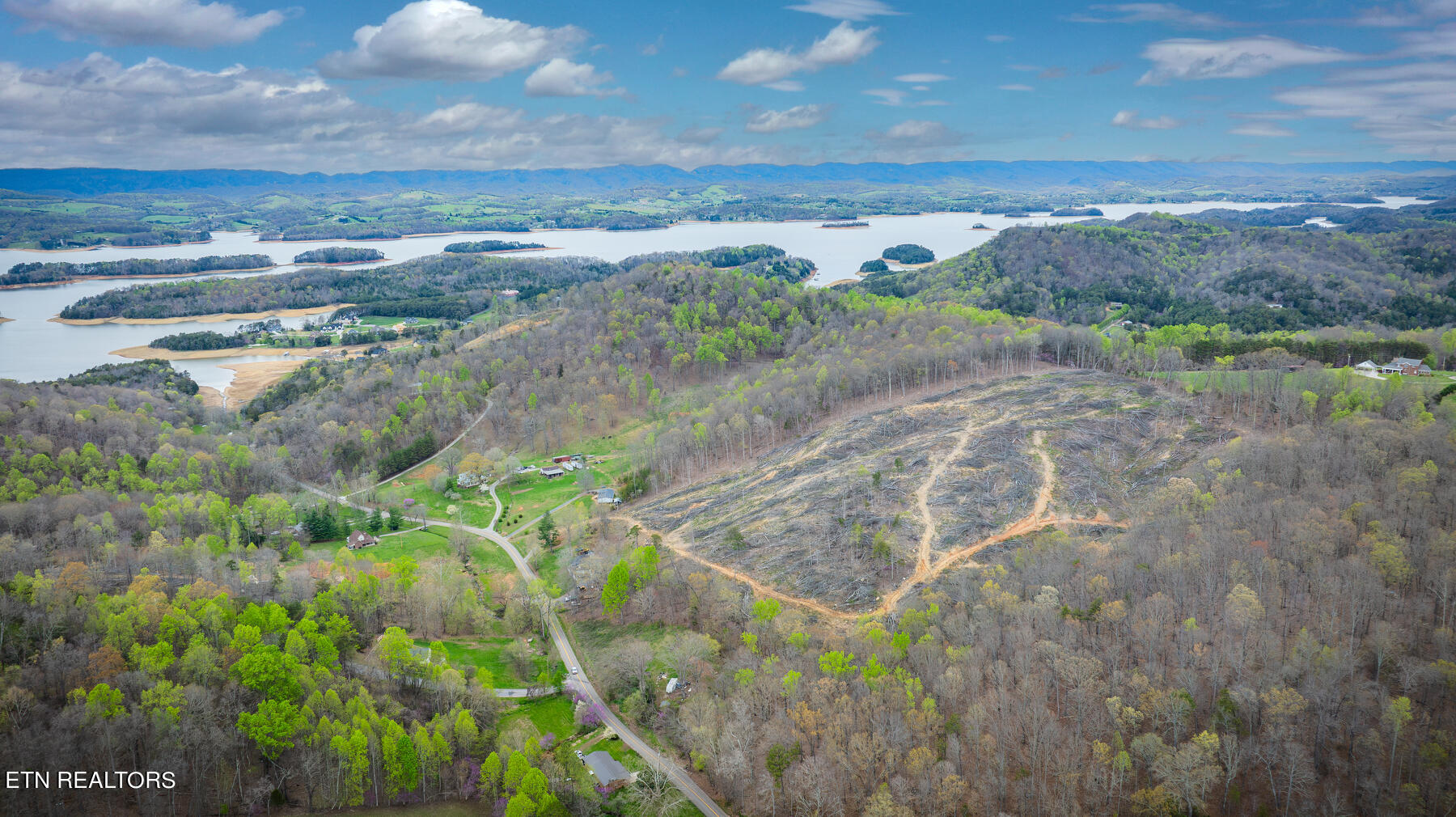 2424 Kidwell Ridge Rd