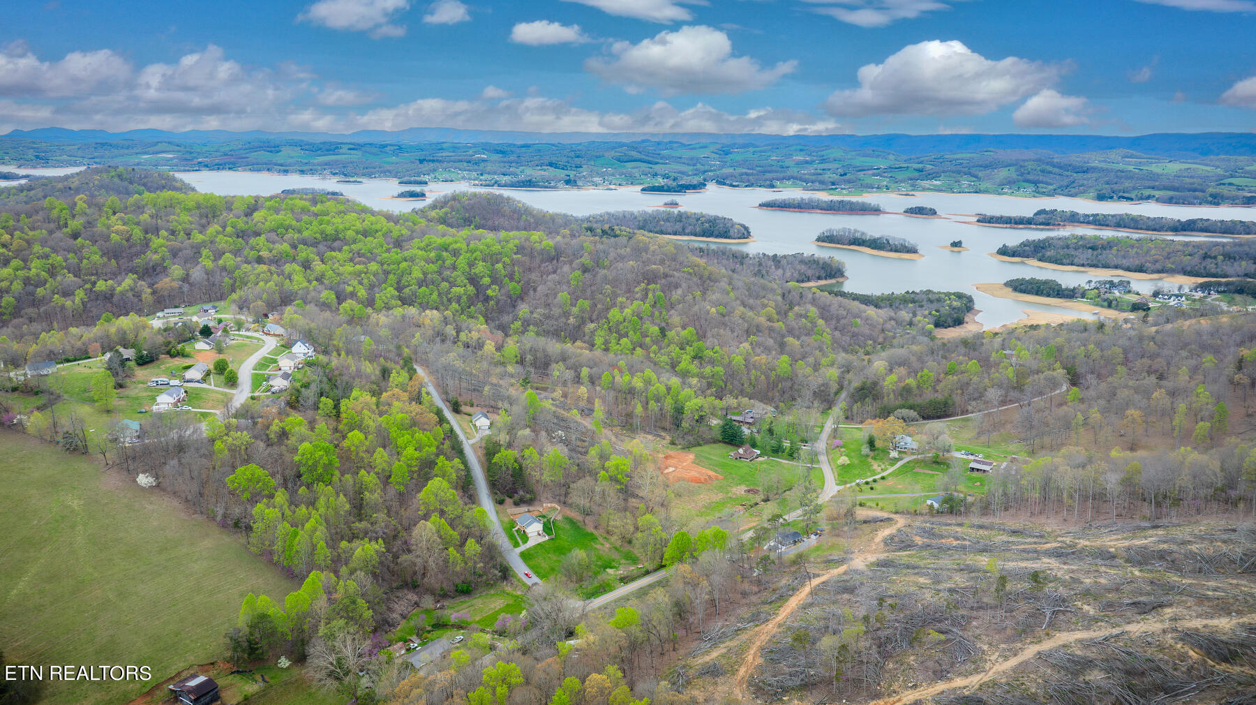 2424 Kidwell Ridge Rd