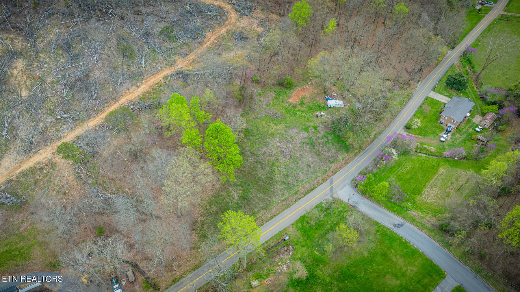 2424 Kidwell Ridge Rd