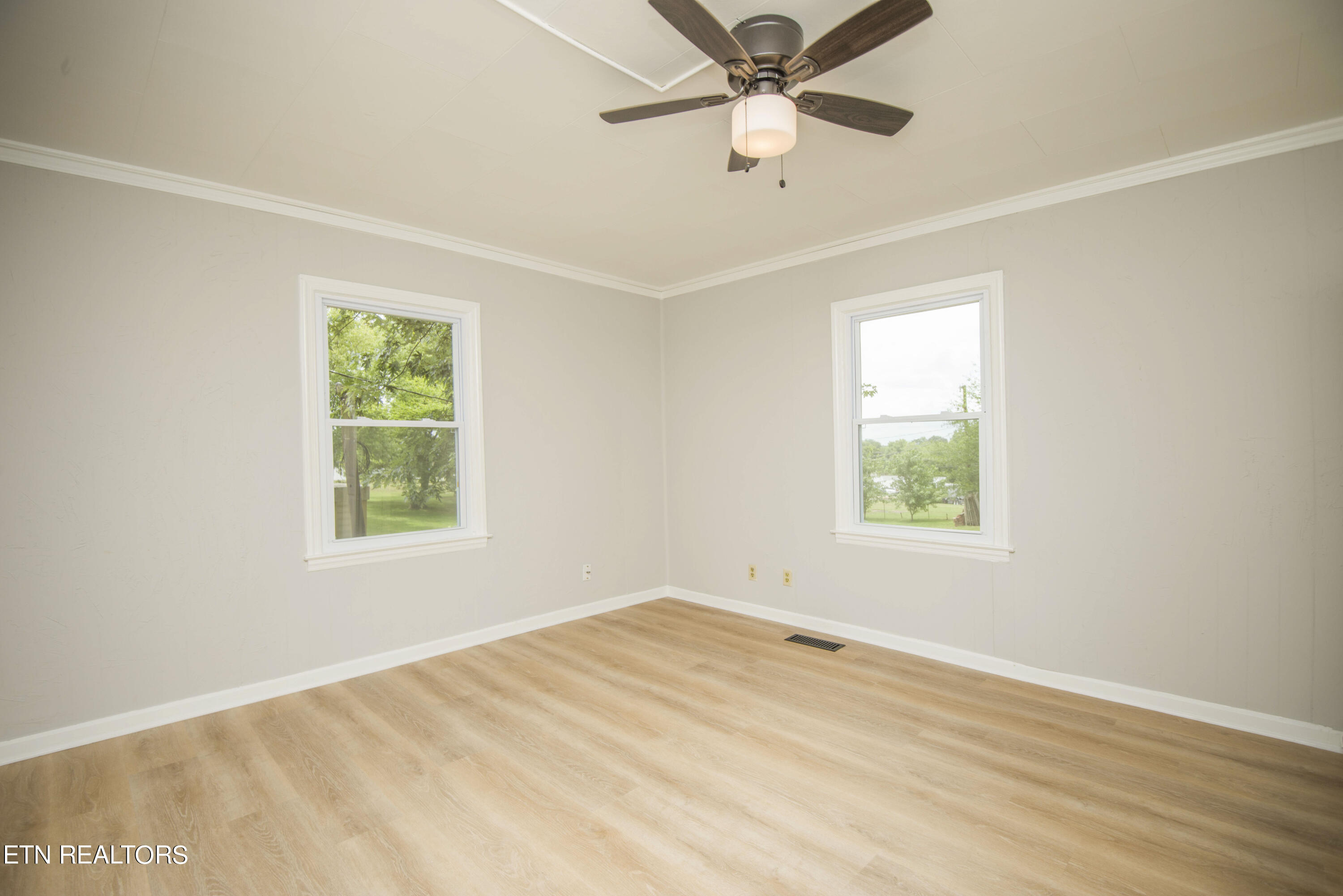 2353 Old Knoxville Pike