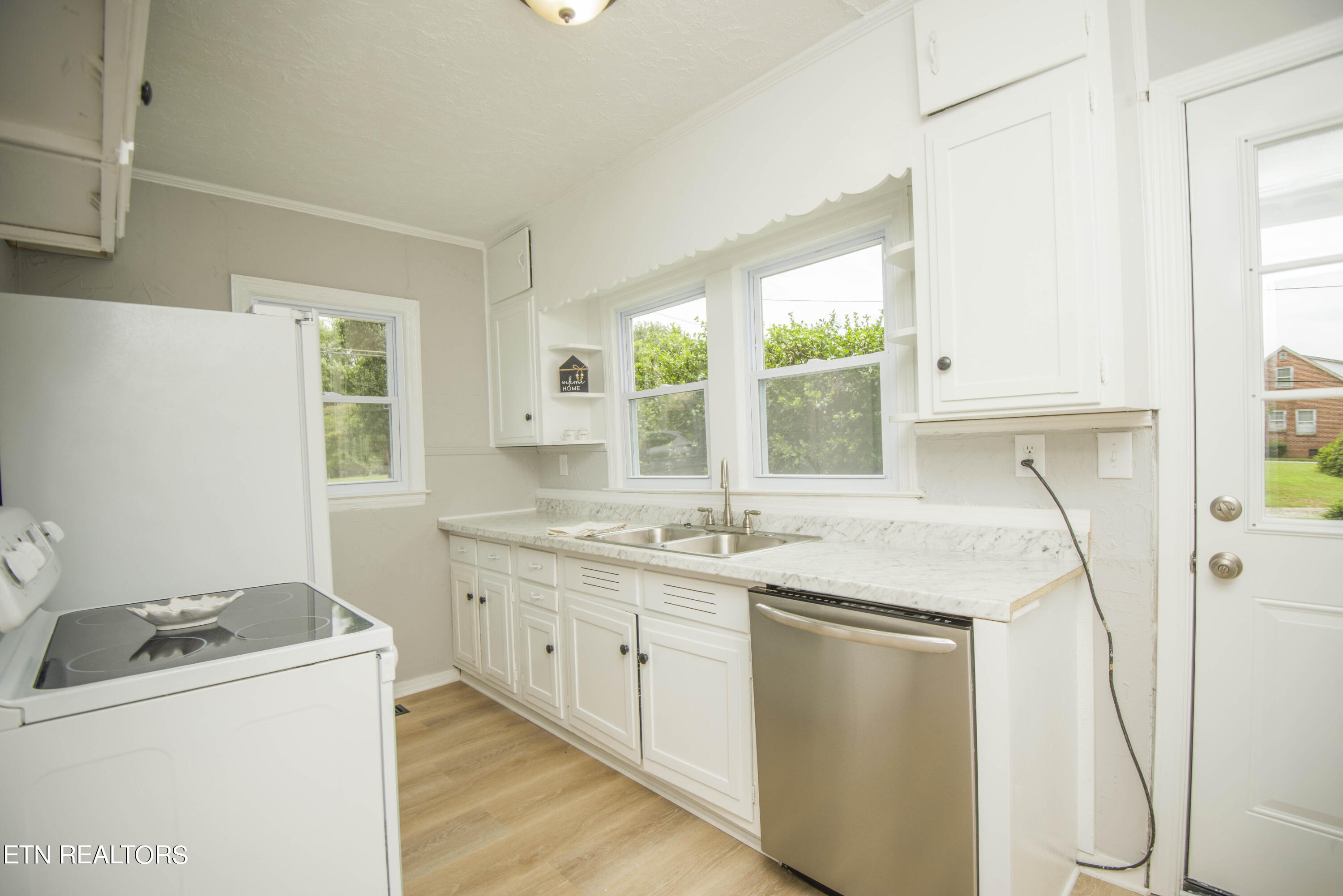 2353 Old Knoxville Pike