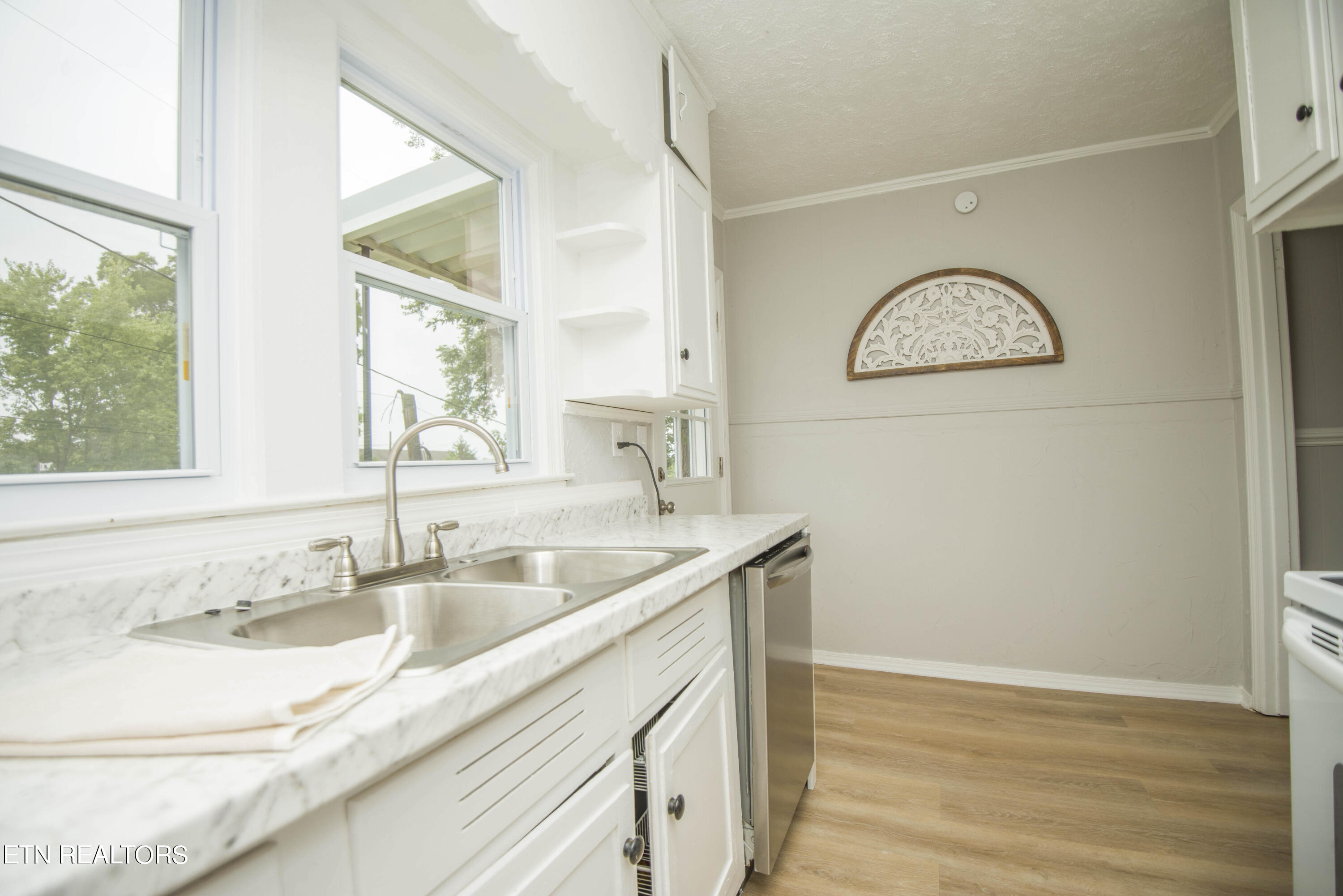 2353 Old Knoxville Pike